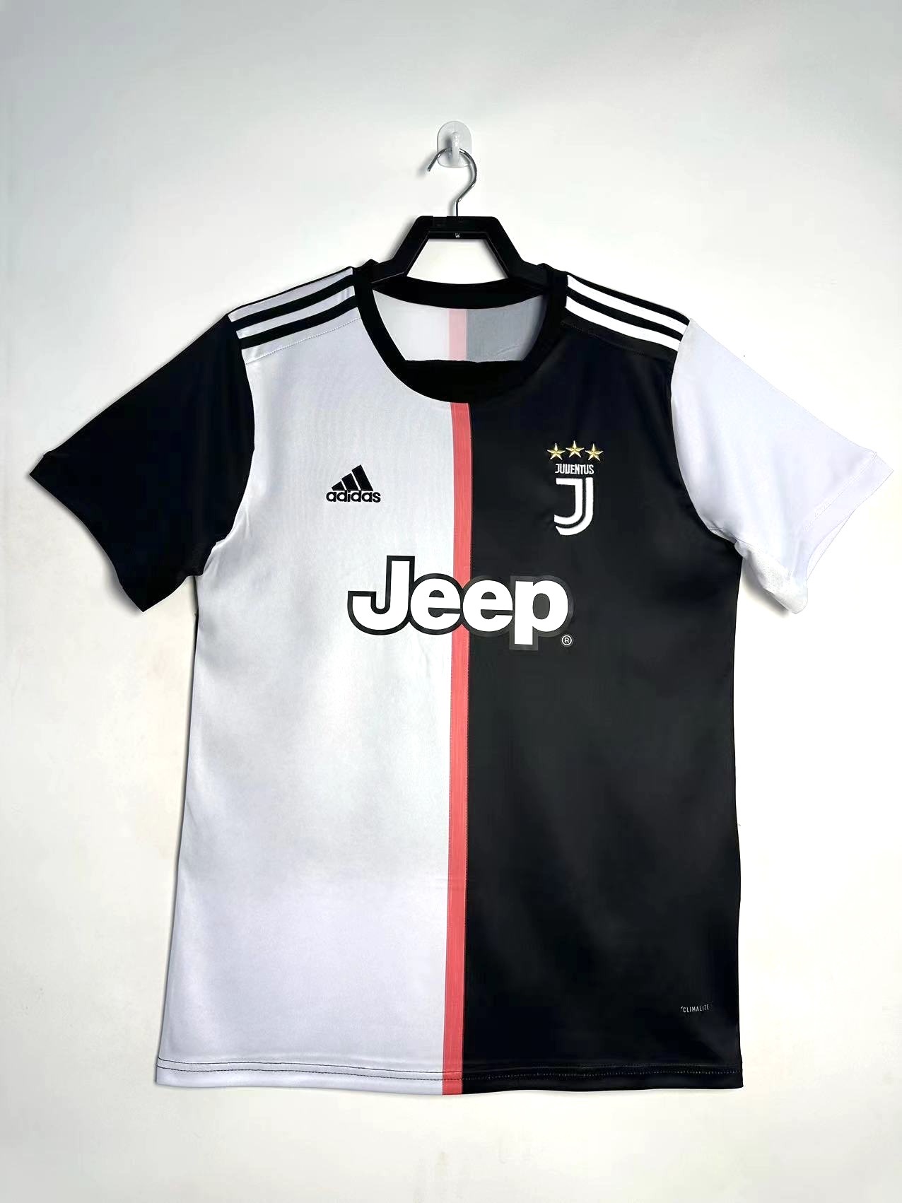 Juventus Home Retro Jersey  2019/20