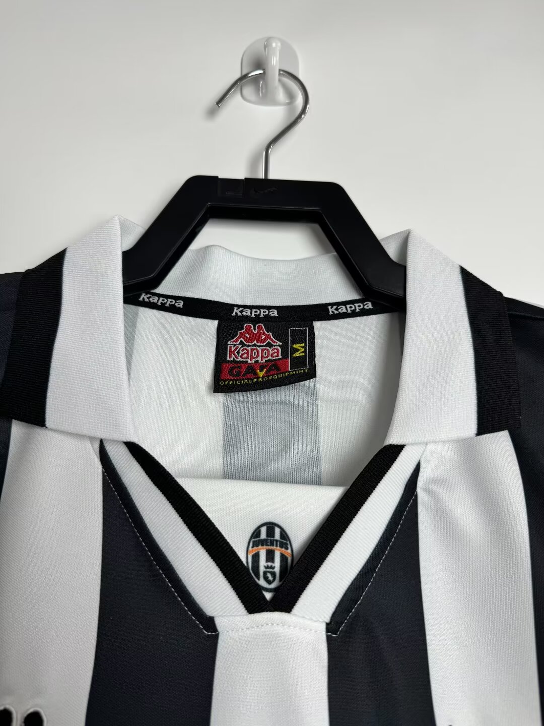Juventus Home Retro Jersey 1995/96