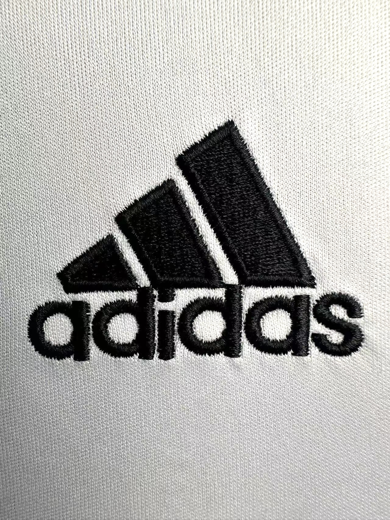 Juventus Home Retro Jersey  2019/20