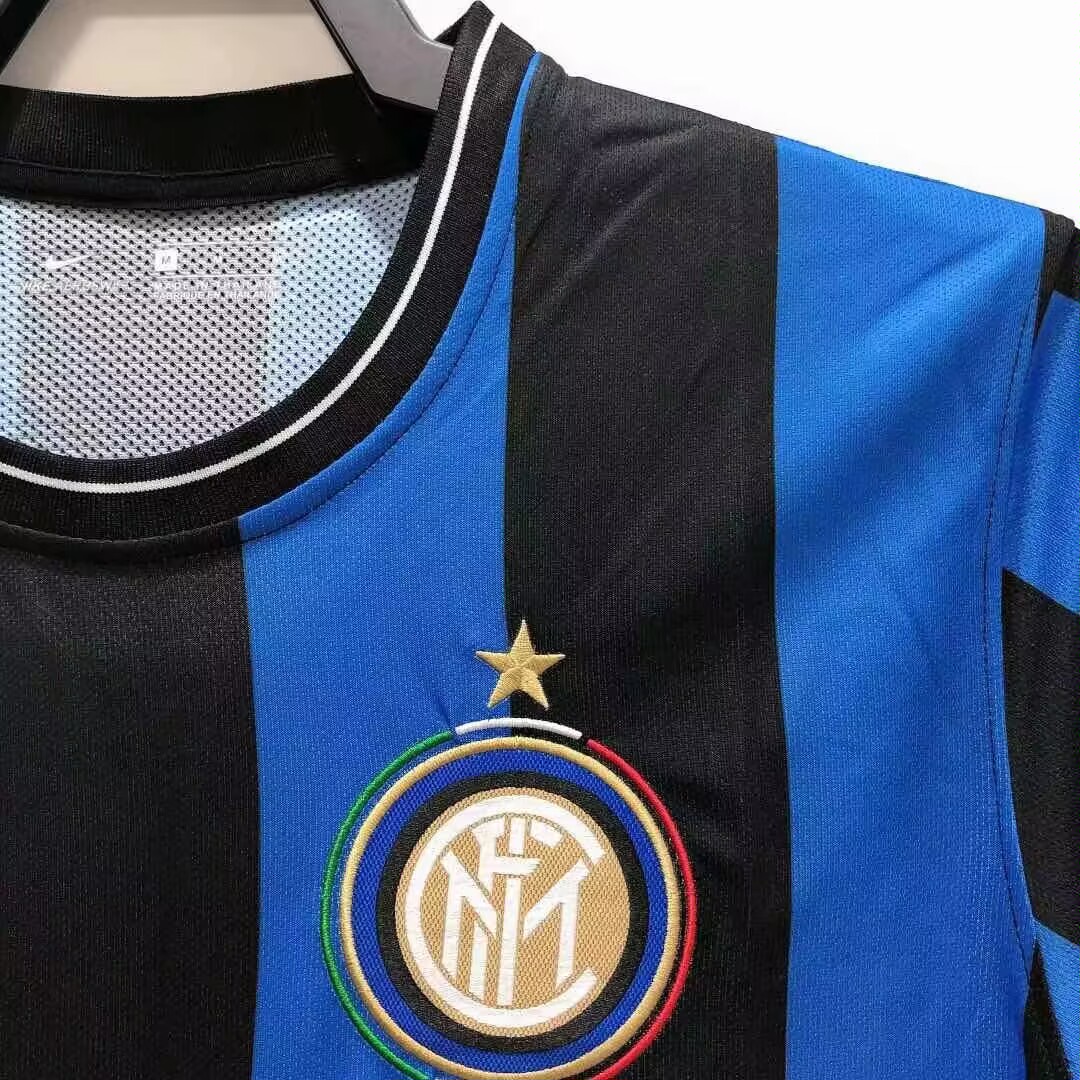 Inter Milan  UEFA Super Cup Home Retro Jersey 2010/11