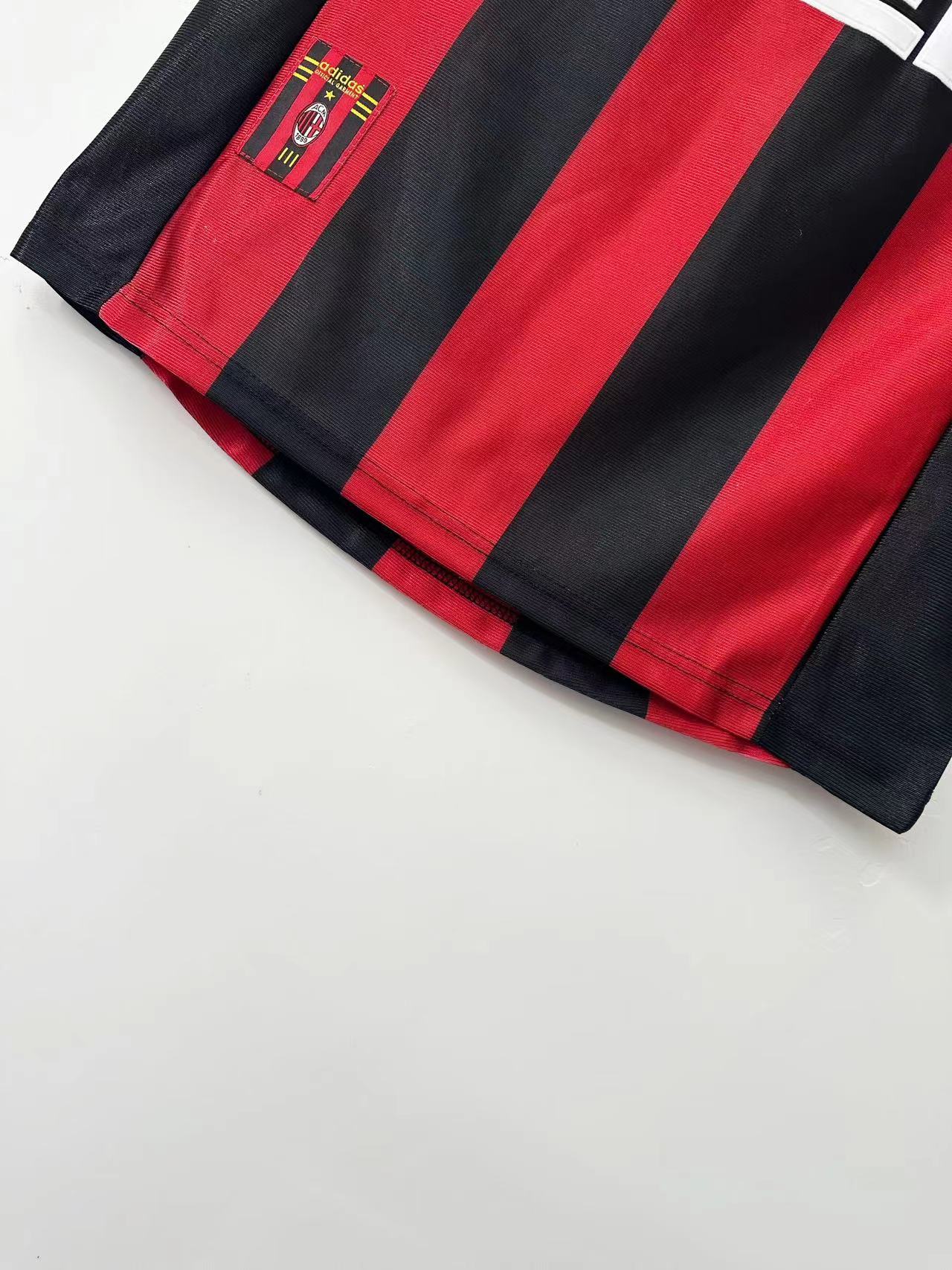 AC Milan Home Retro Jersey 1998/99