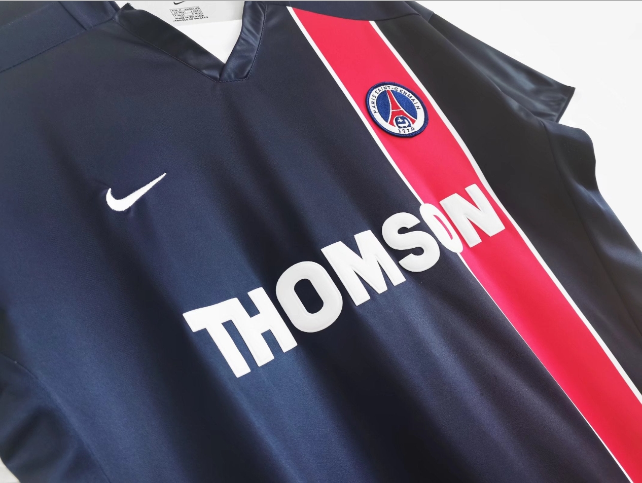 Paris Saint-Germain Home Retro Jersey  2002/03