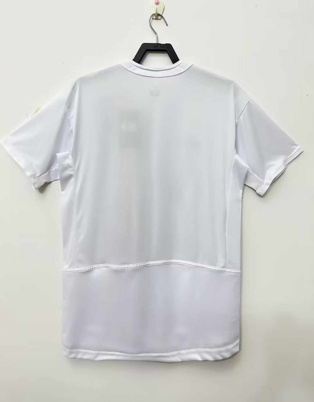 Paris Saint-Germain Away Retro Jersey  2002/03