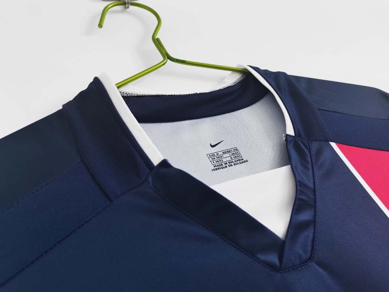 Paris Saint-Germain Home Retro Jersey  2002/03