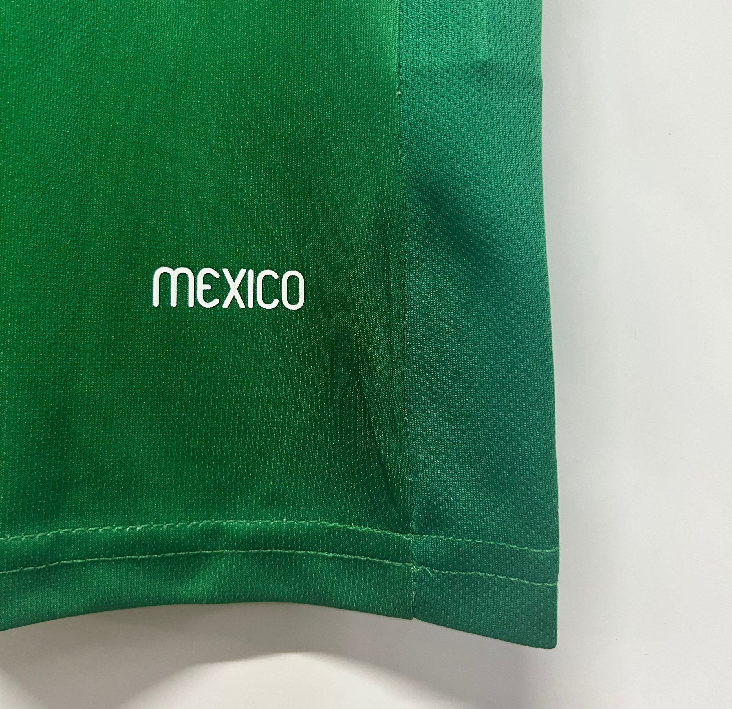 Mexico Home Retro Jersey 2006/07