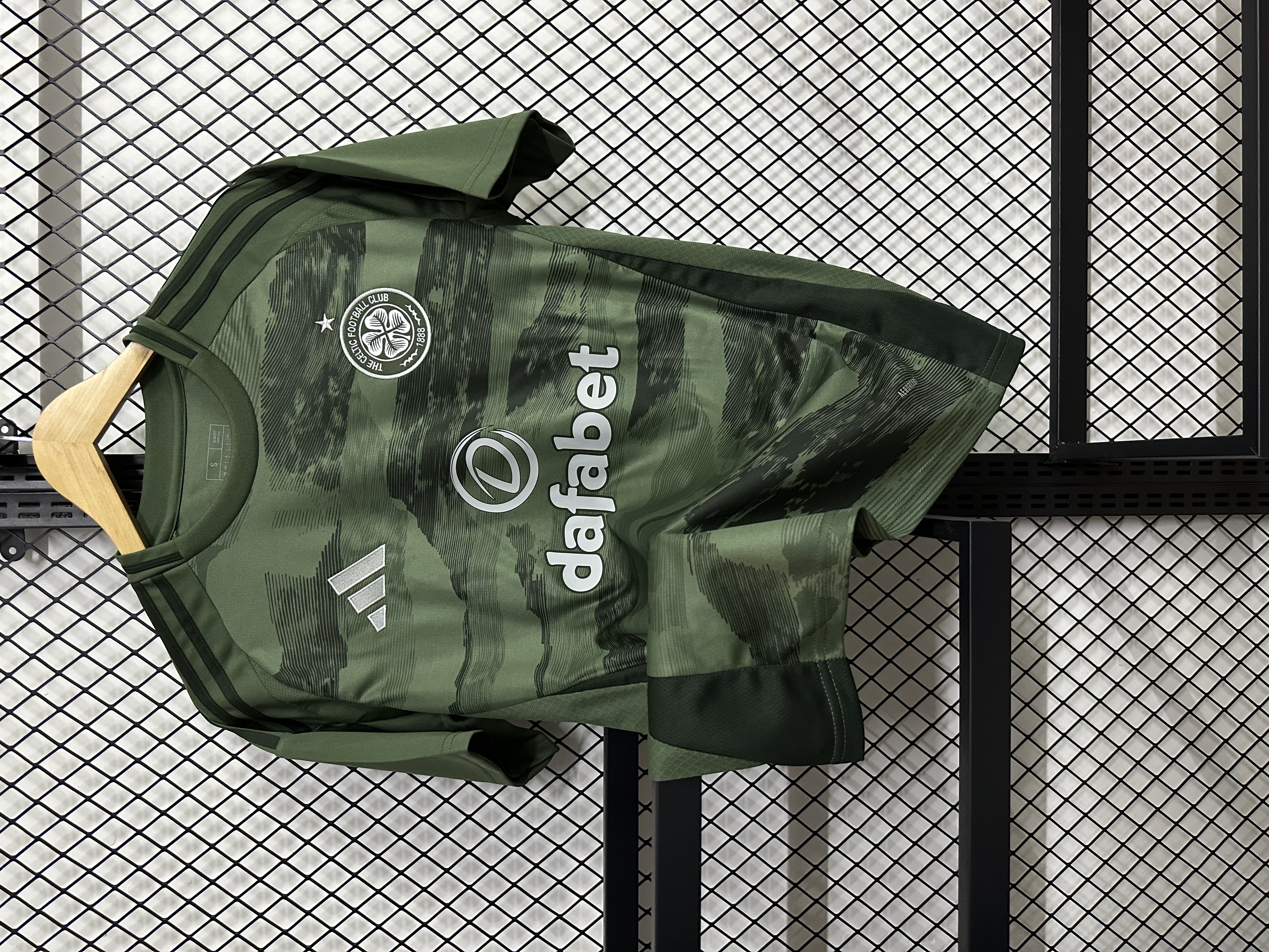 Celtic Third Jersey 2024/25