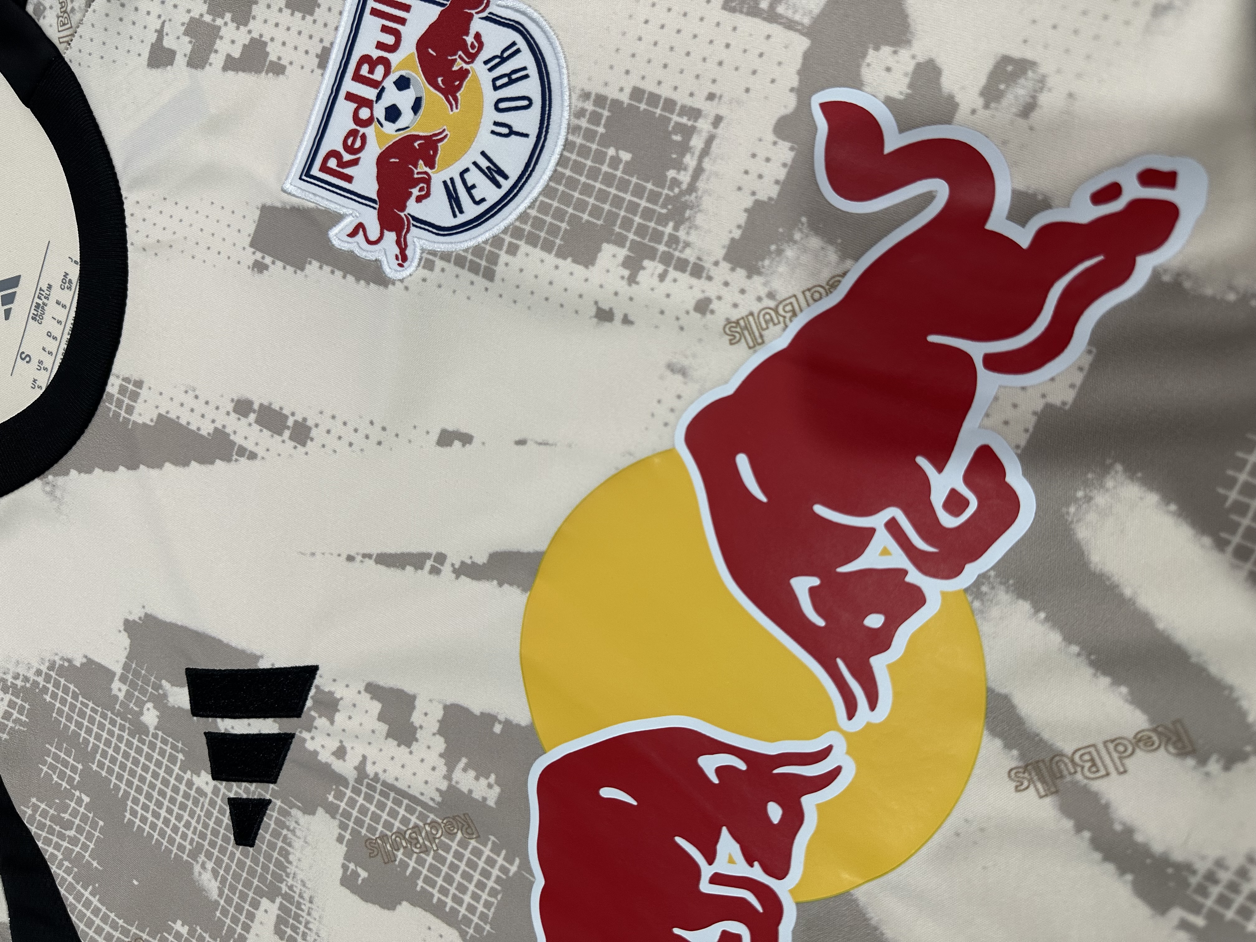FC Red Bull Salzburg Away Jersey 2025/26