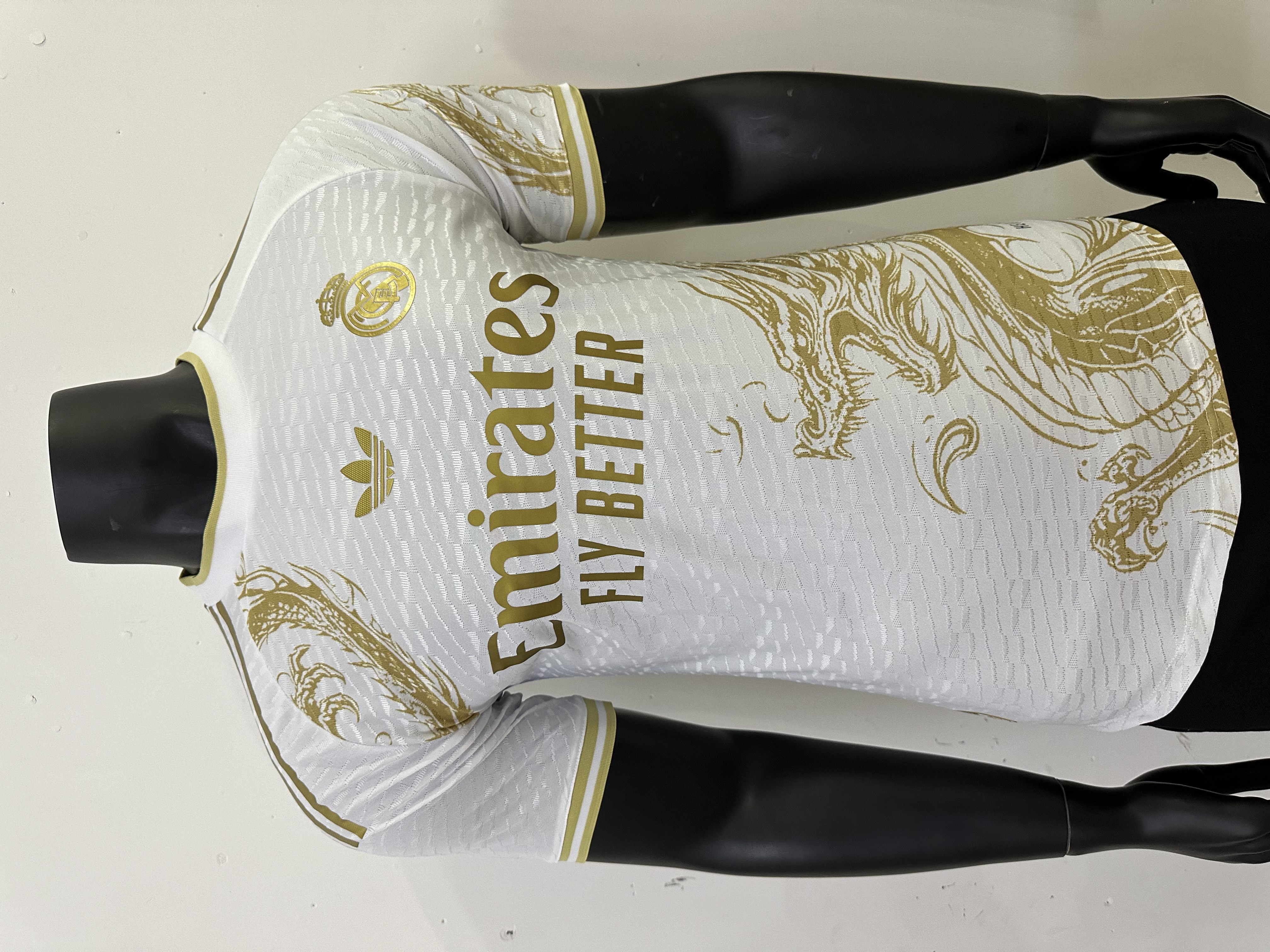 24/25 Real Madrid Special Dragon White