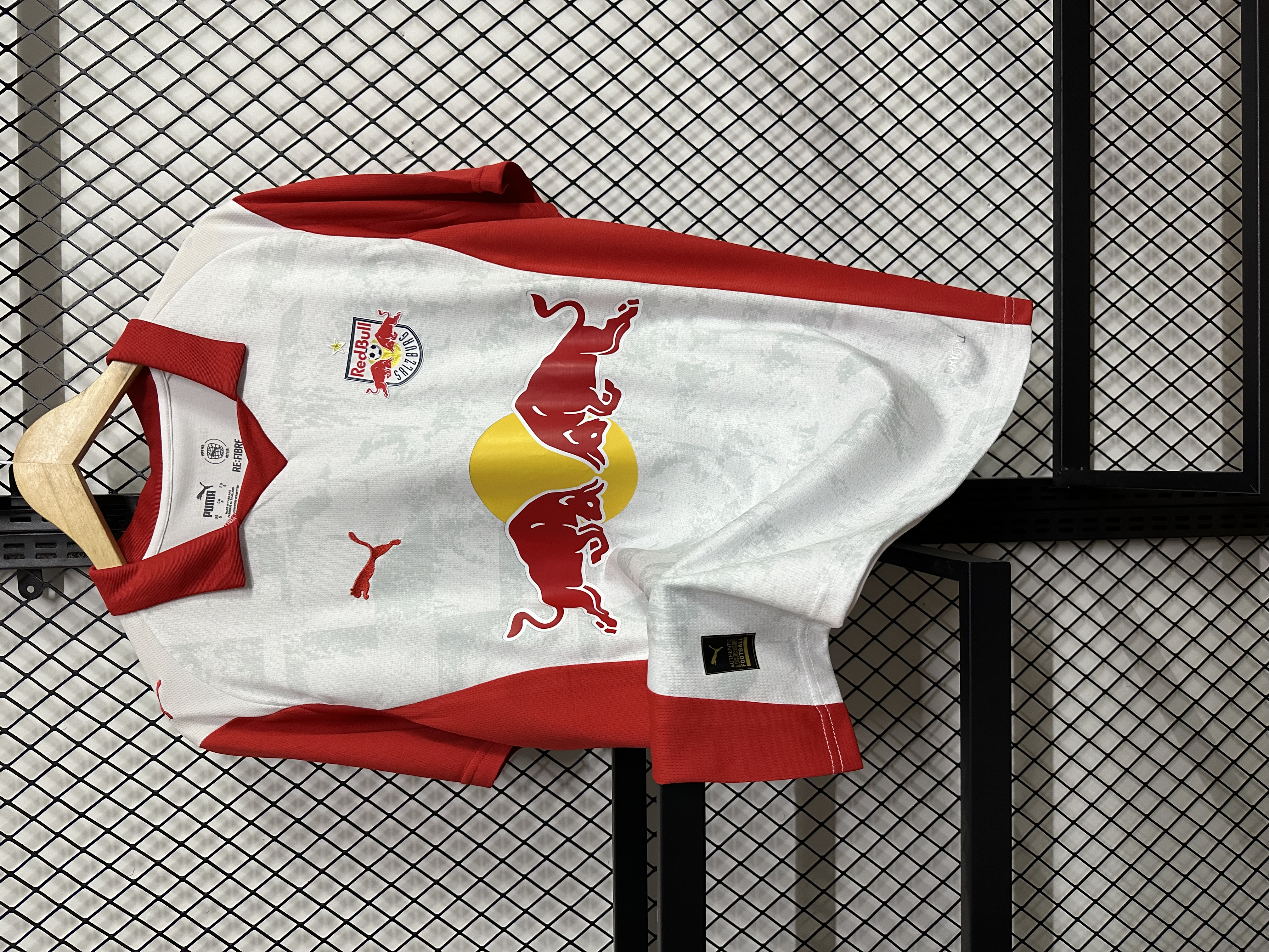 FC Red Bull Salzburg Home Jersey 2025/26