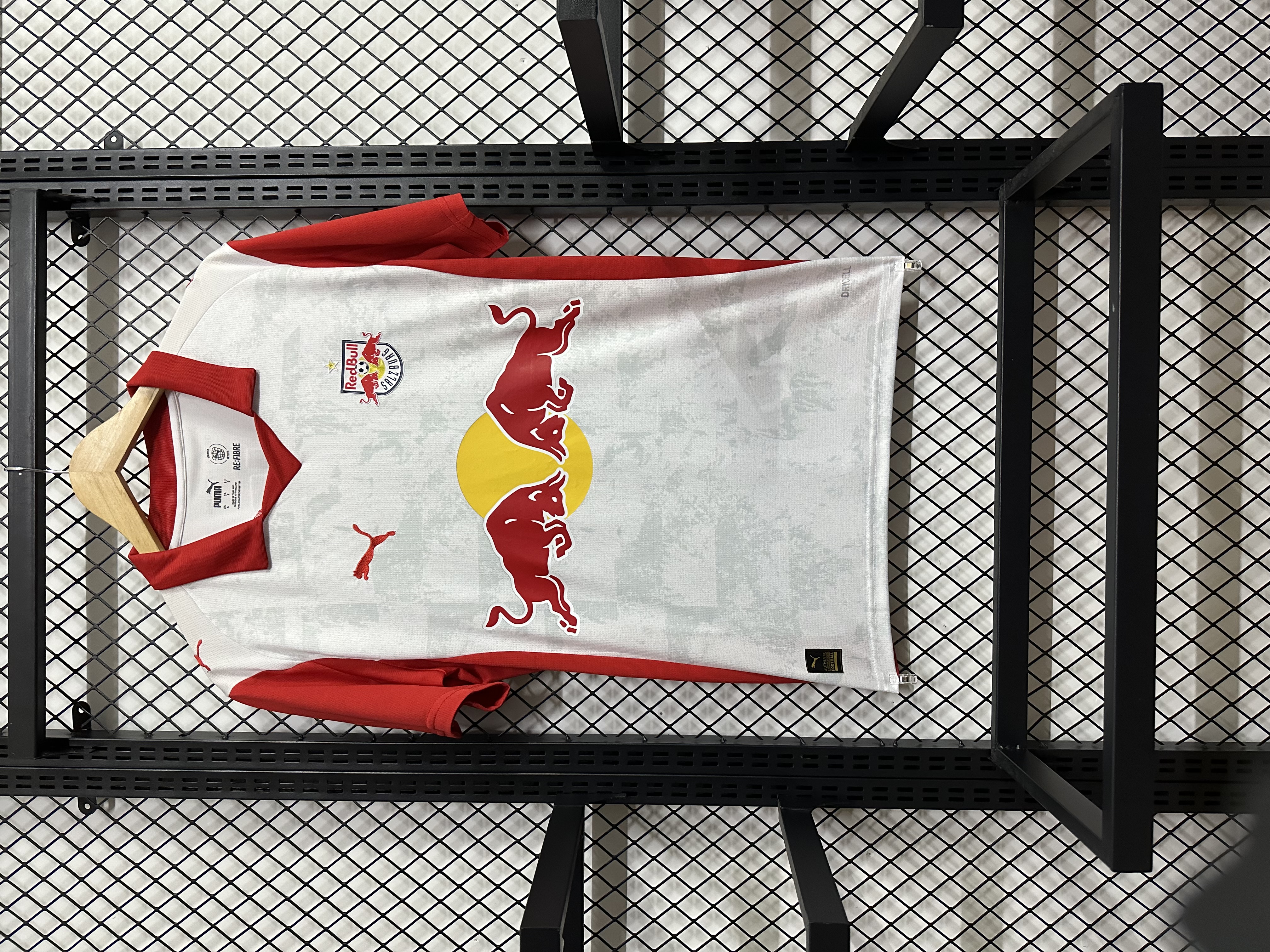 FC Red Bull Salzburg Home Jersey 2025/26