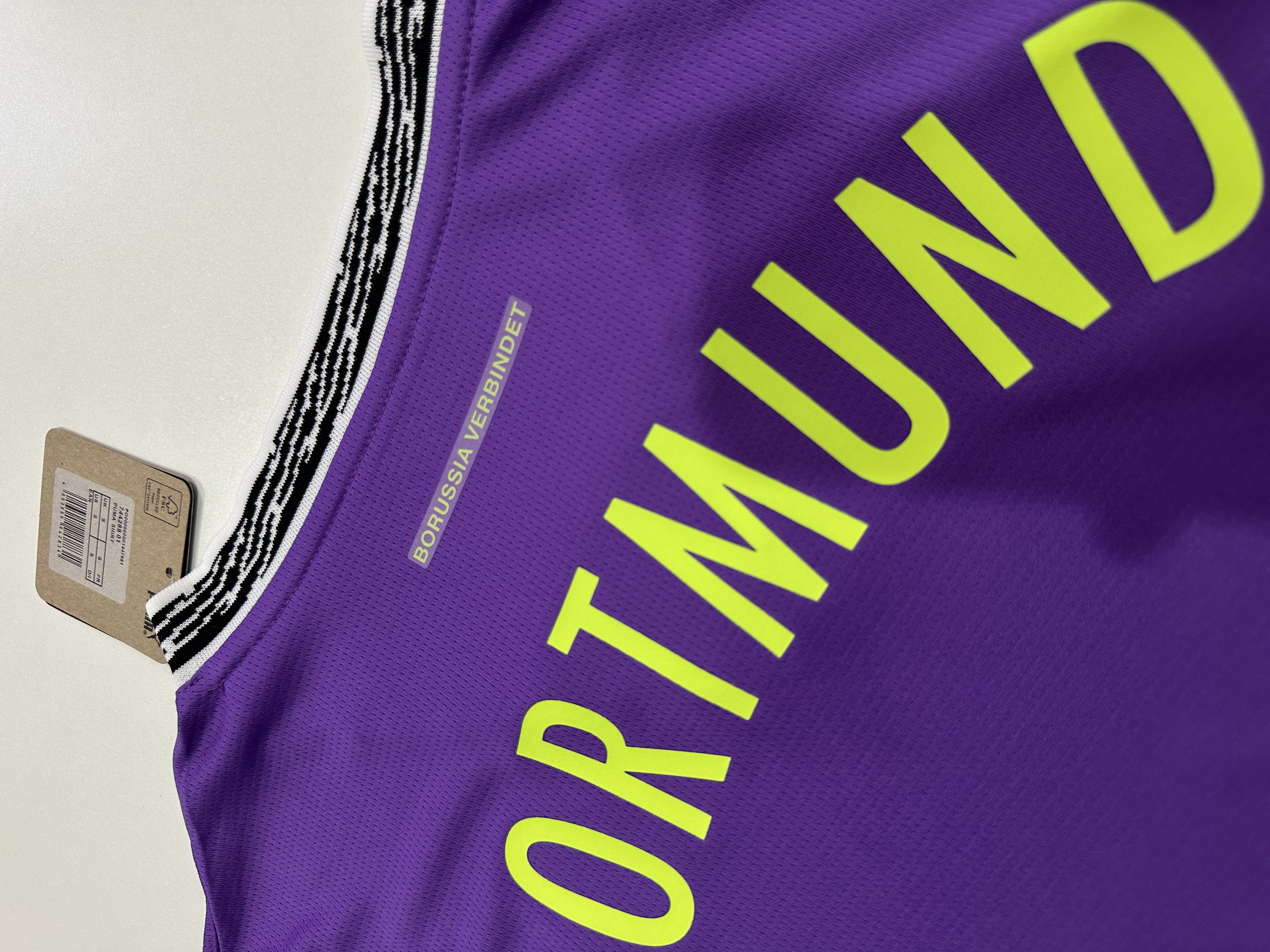 Borussia Dortmund   goalkeeper Jersey 2025/26