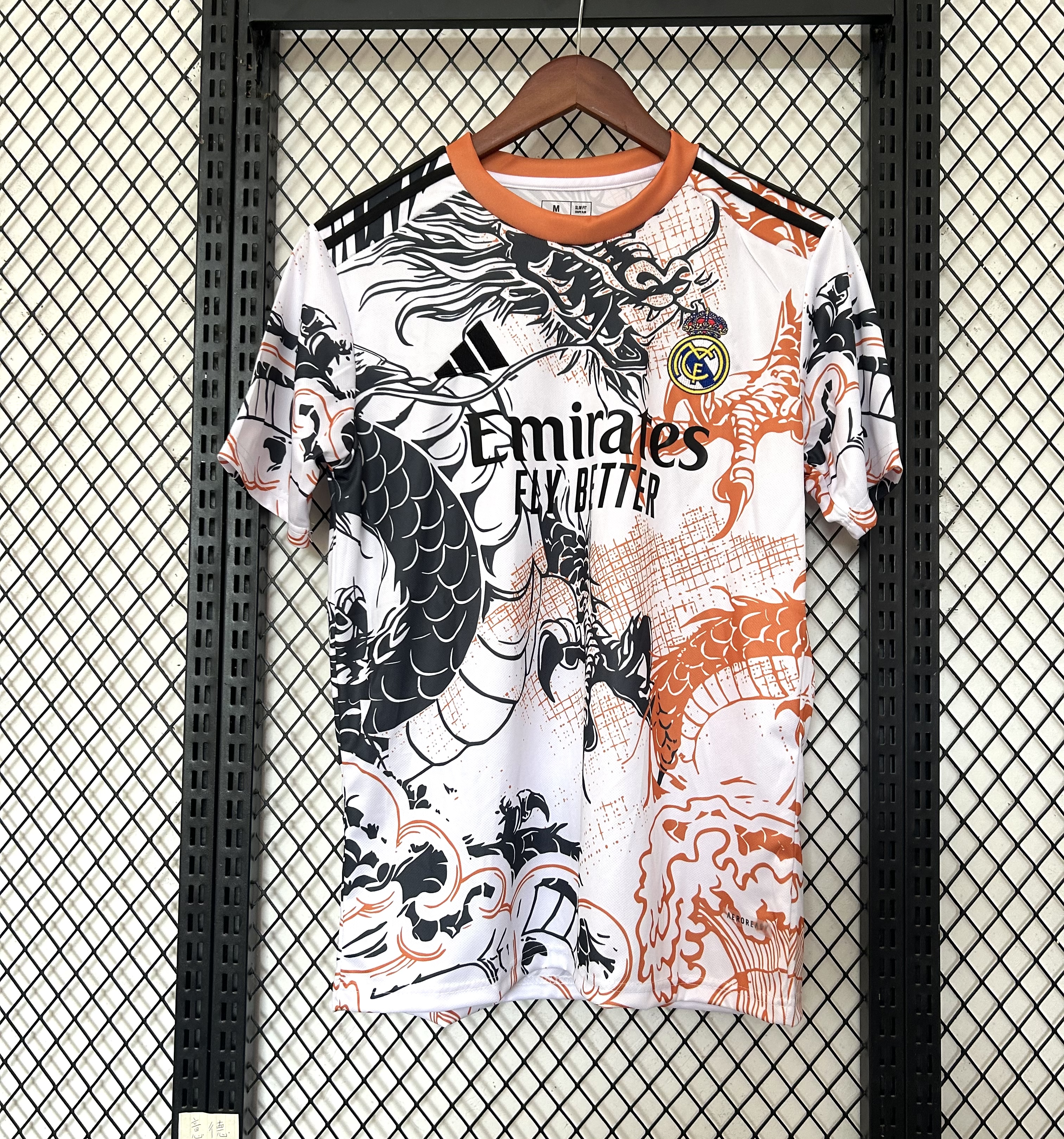 Real Madrid  Special Edition Jersey 25/26  orange
