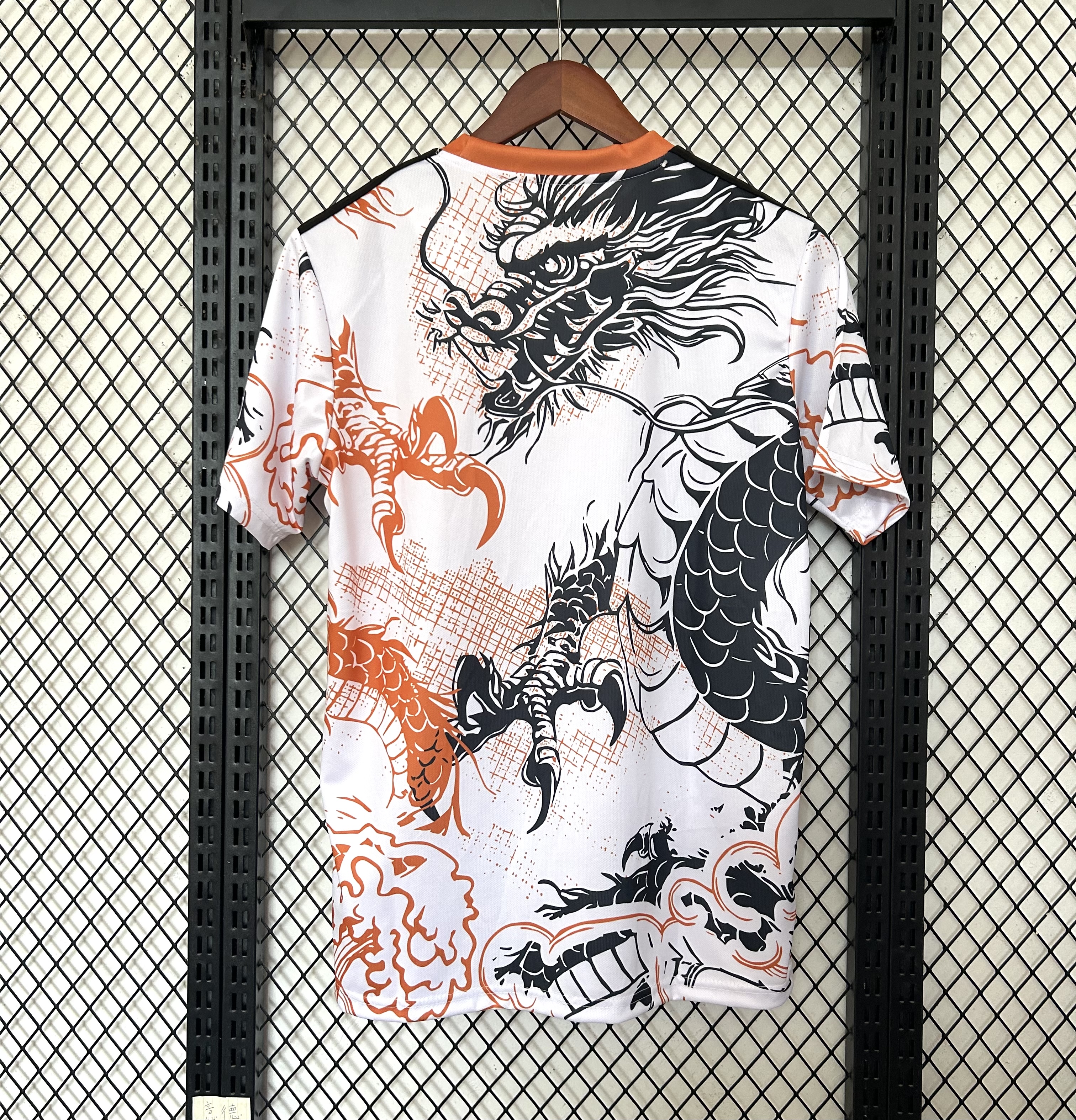 Real Madrid  Special Edition Jersey 25/26  orange