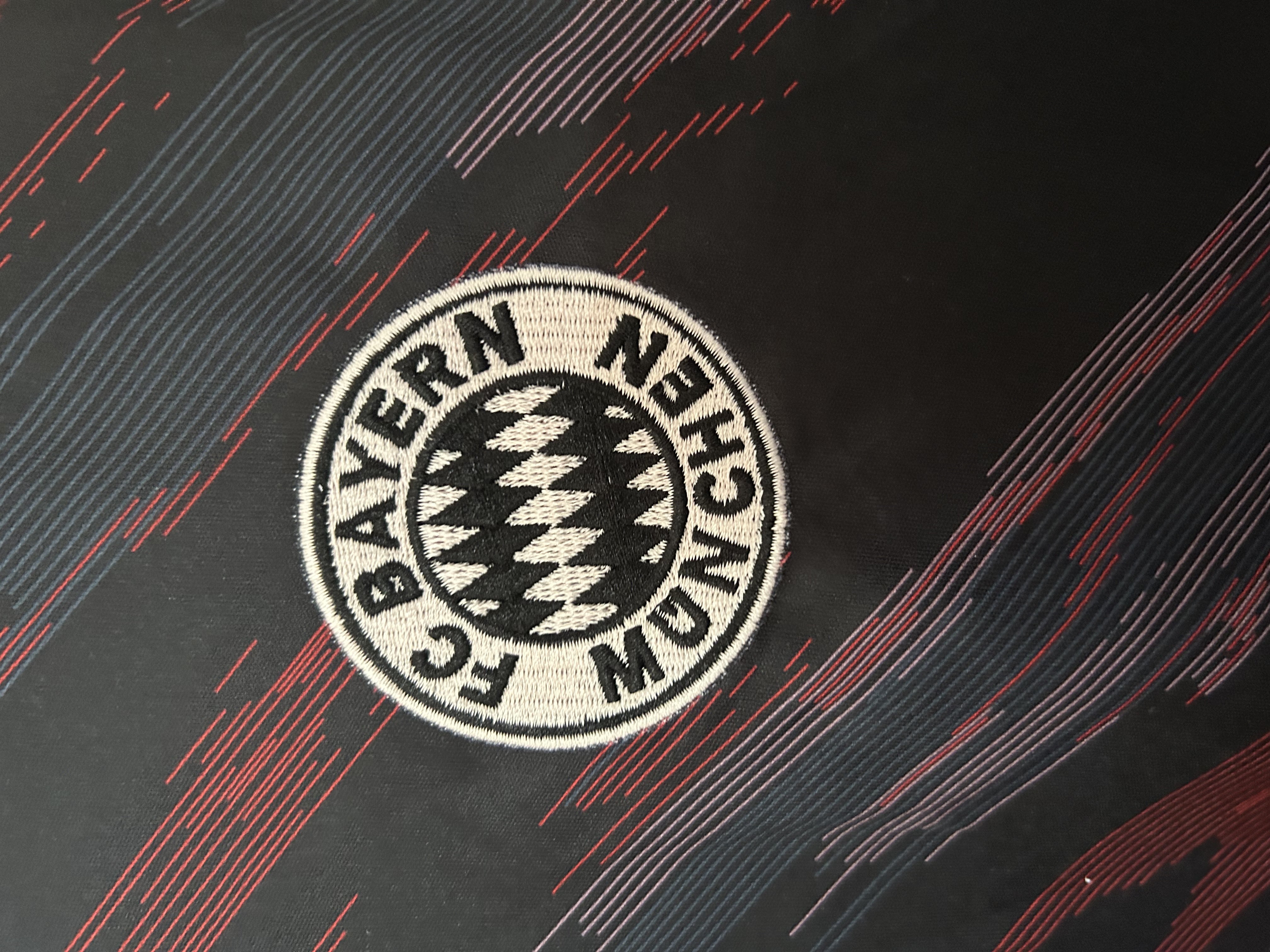 Bayern Munich Pre-match jersey 25/26