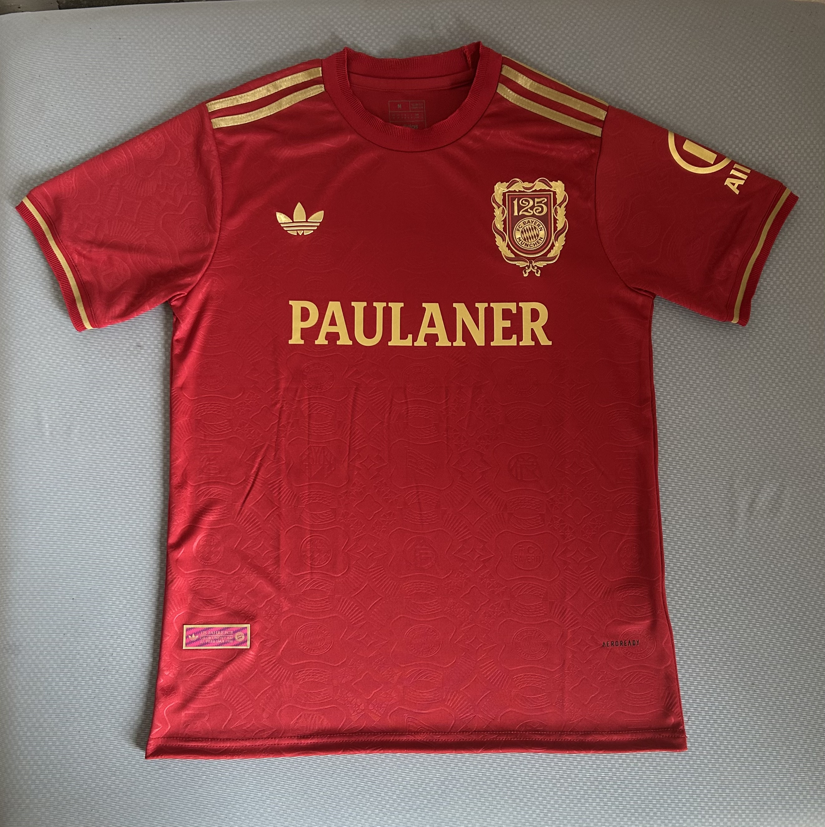 Bayern Munich 125th Anniversary  jersey English Advertising