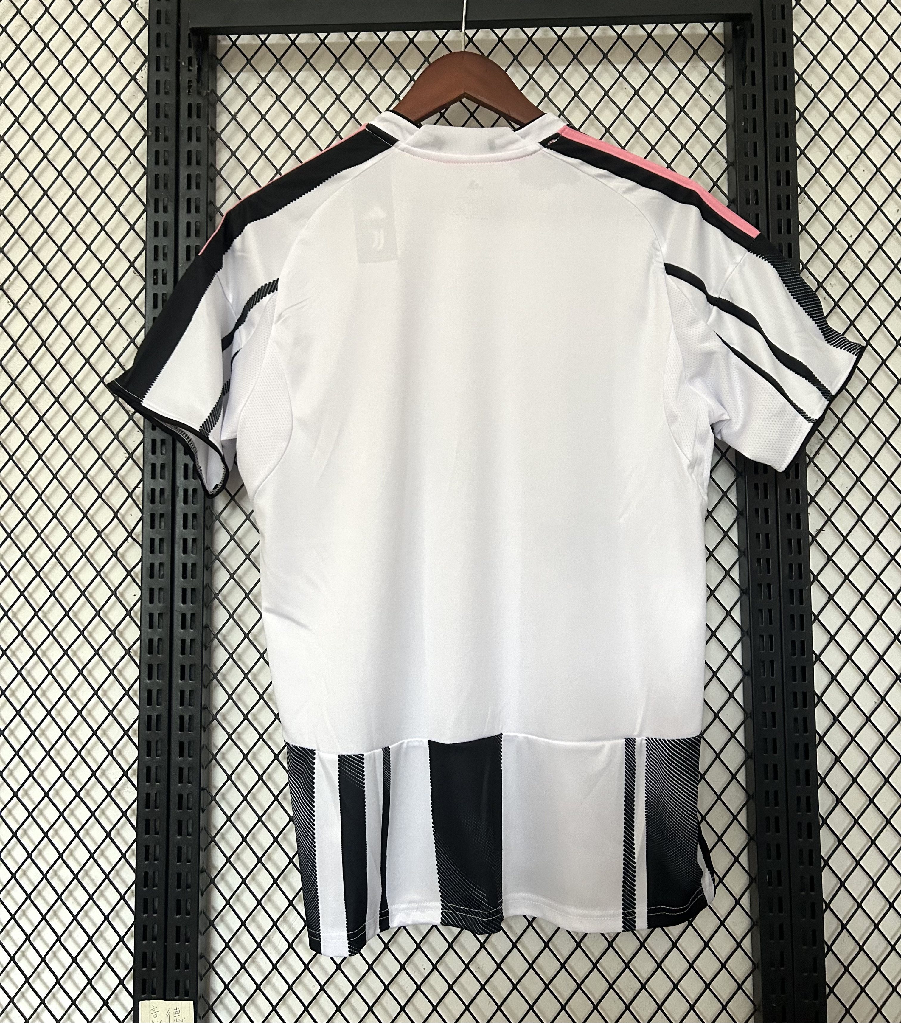 Juventus Home Jersey 2025/26