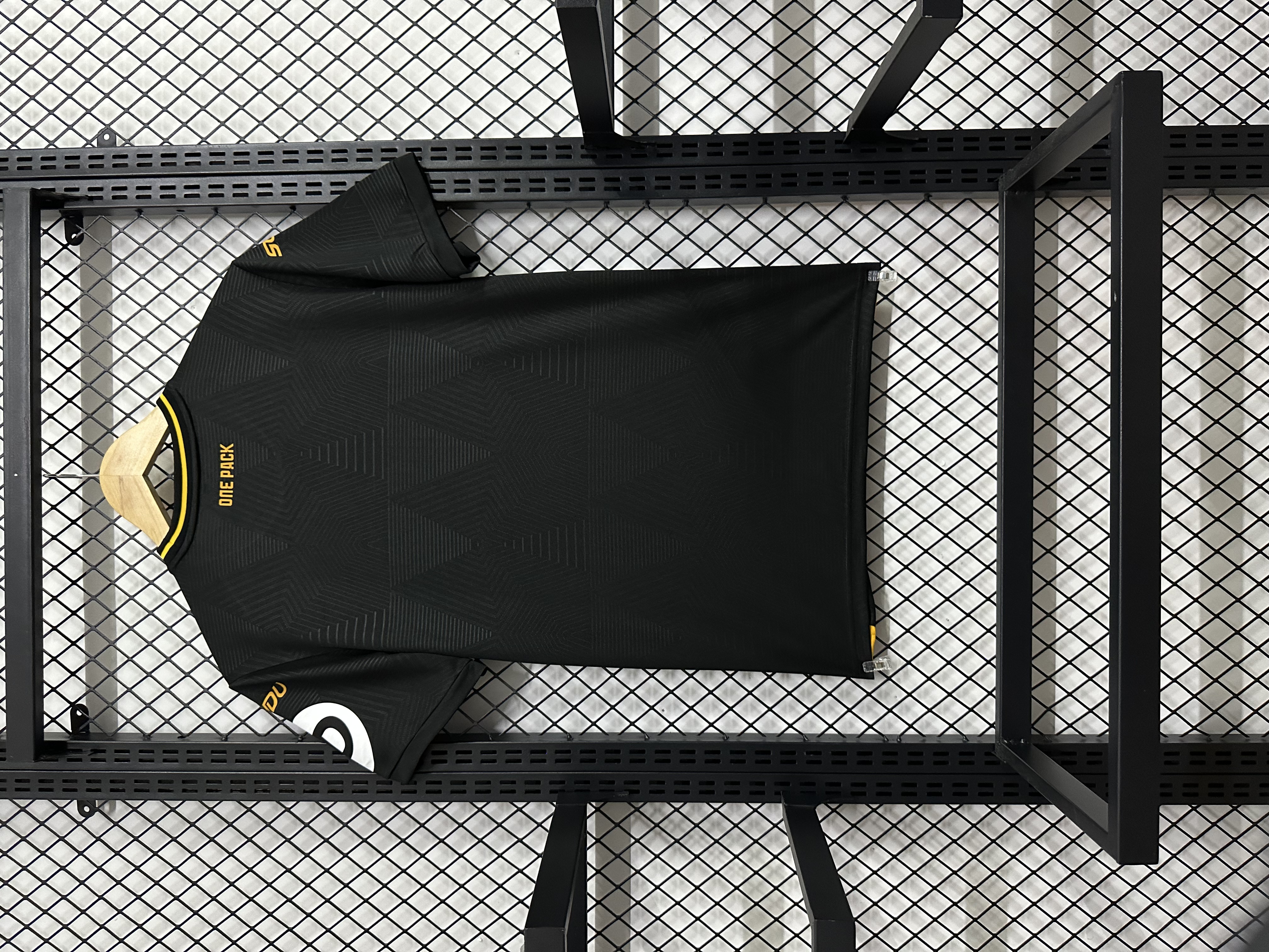 Wolverhampton Wanderers Away Jersey 24/25