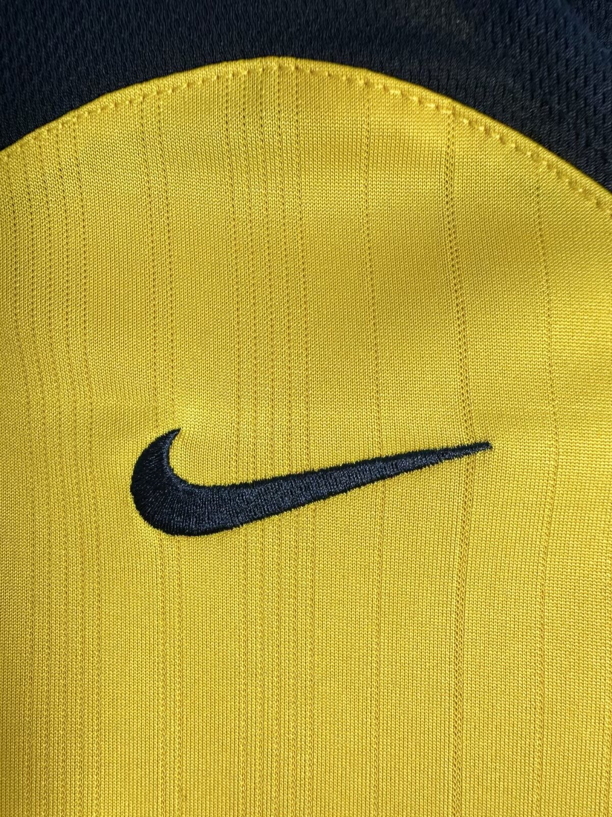 Arsenal Away jersey 2005/06