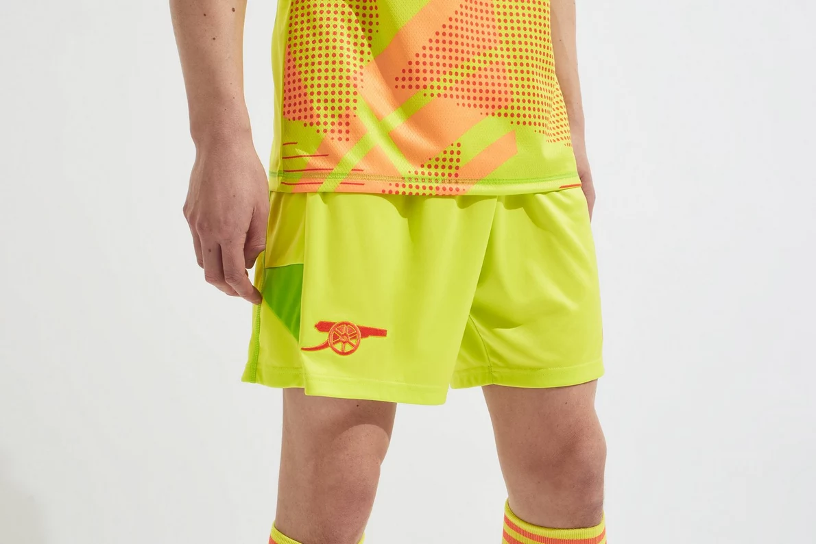 Arsenal Yellow Goalkeeper  Shorts 2024/25