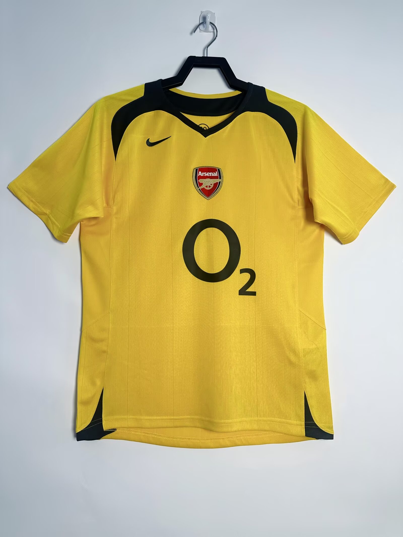 Arsenal Away jersey 2005/06