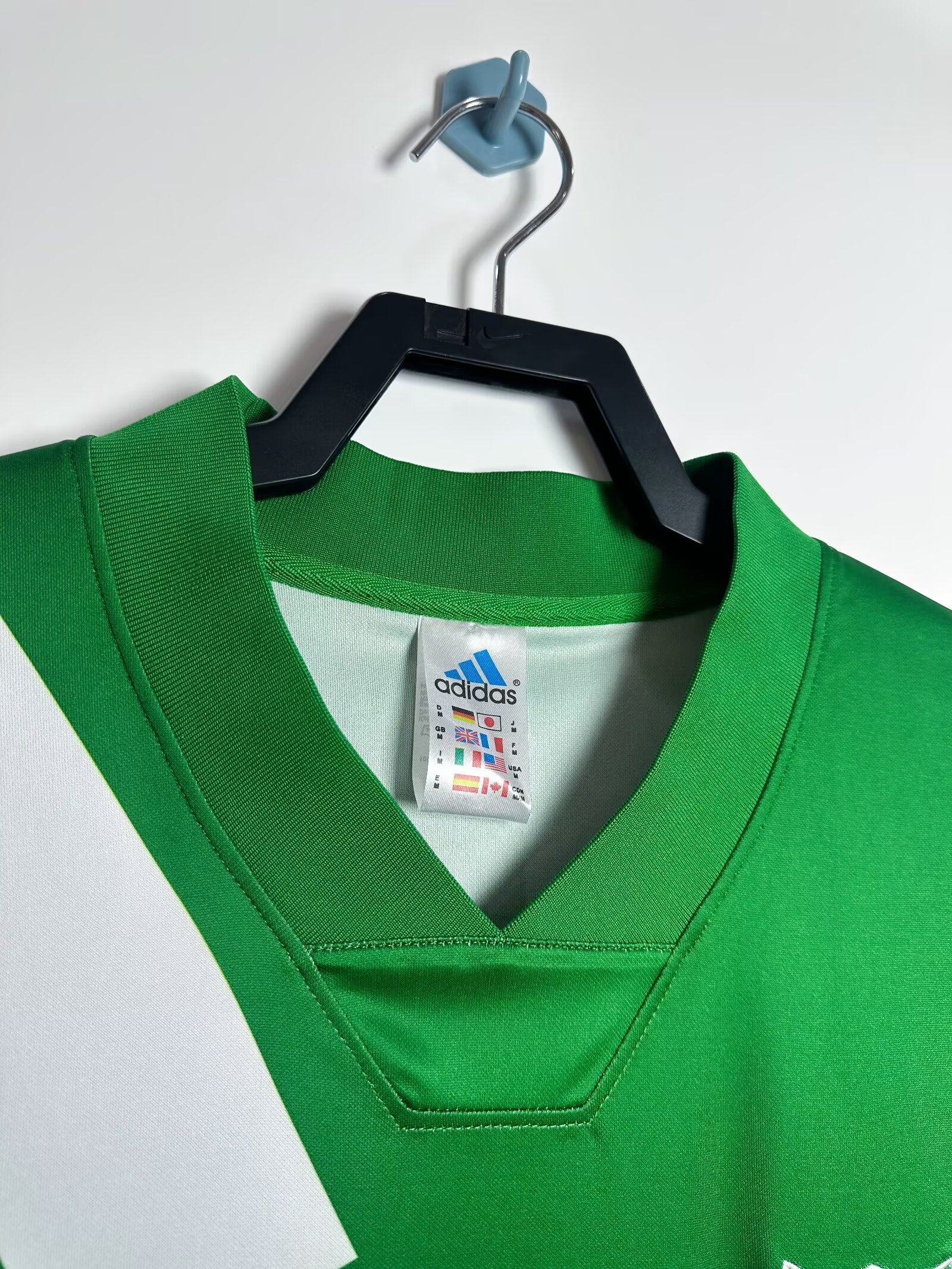 Liverpool Away Retro Jersey 1991/92