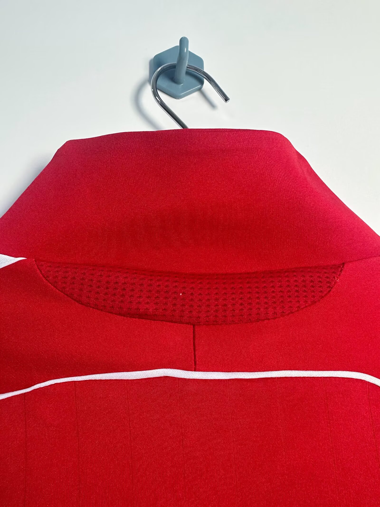 Liverpool  Home Retro Jersey 2006/08