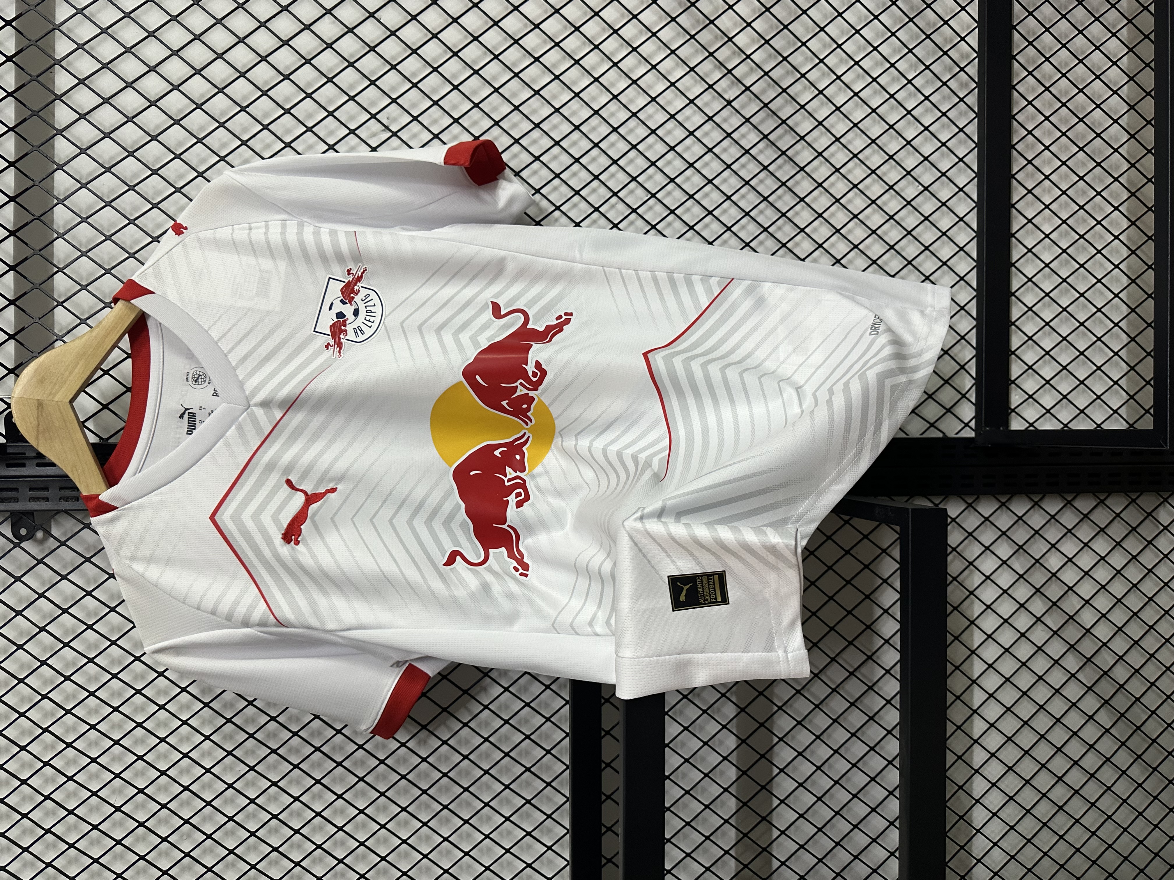 RB Leipzig Home Jersey 2025/26
