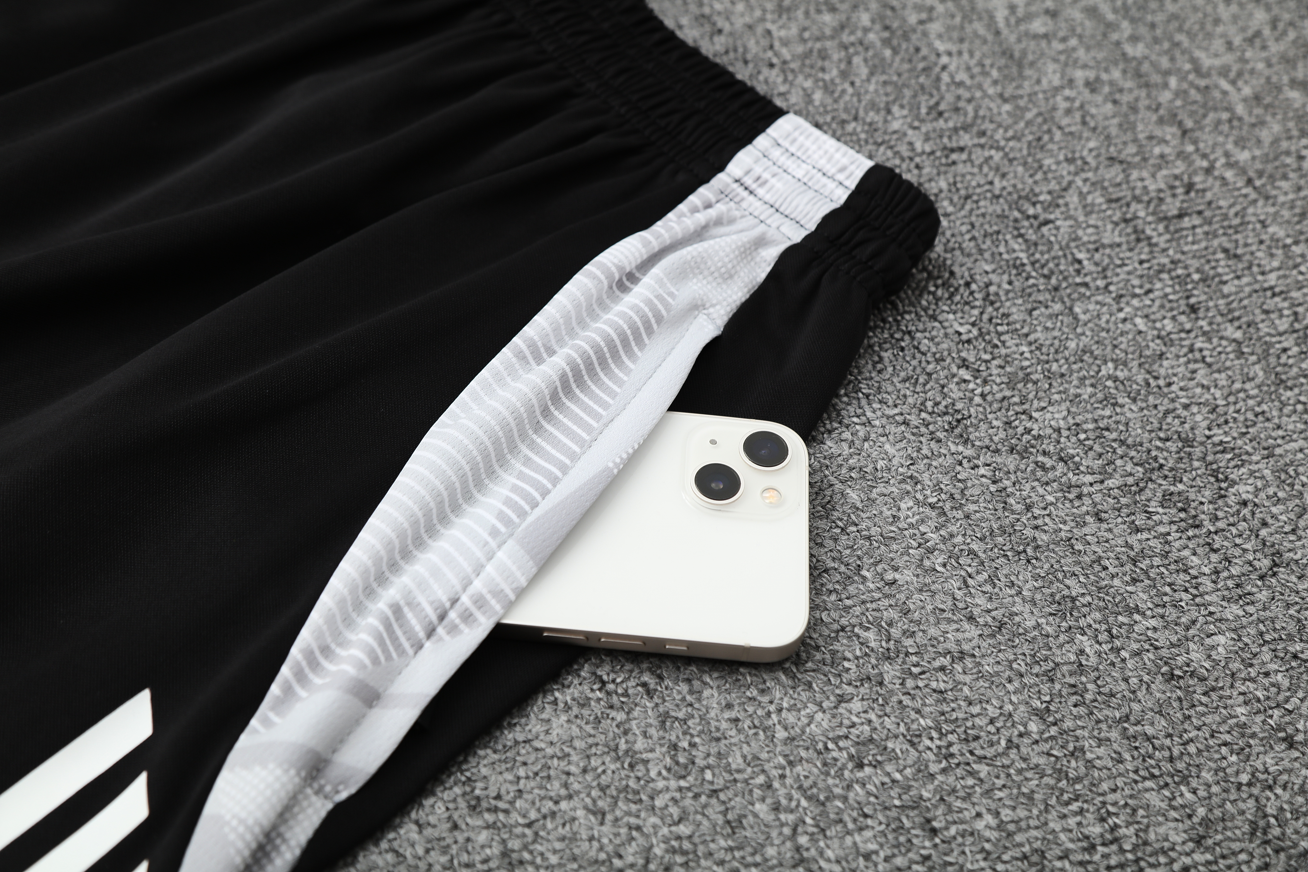 Real Madrid Training Jersey 2025/26 Green