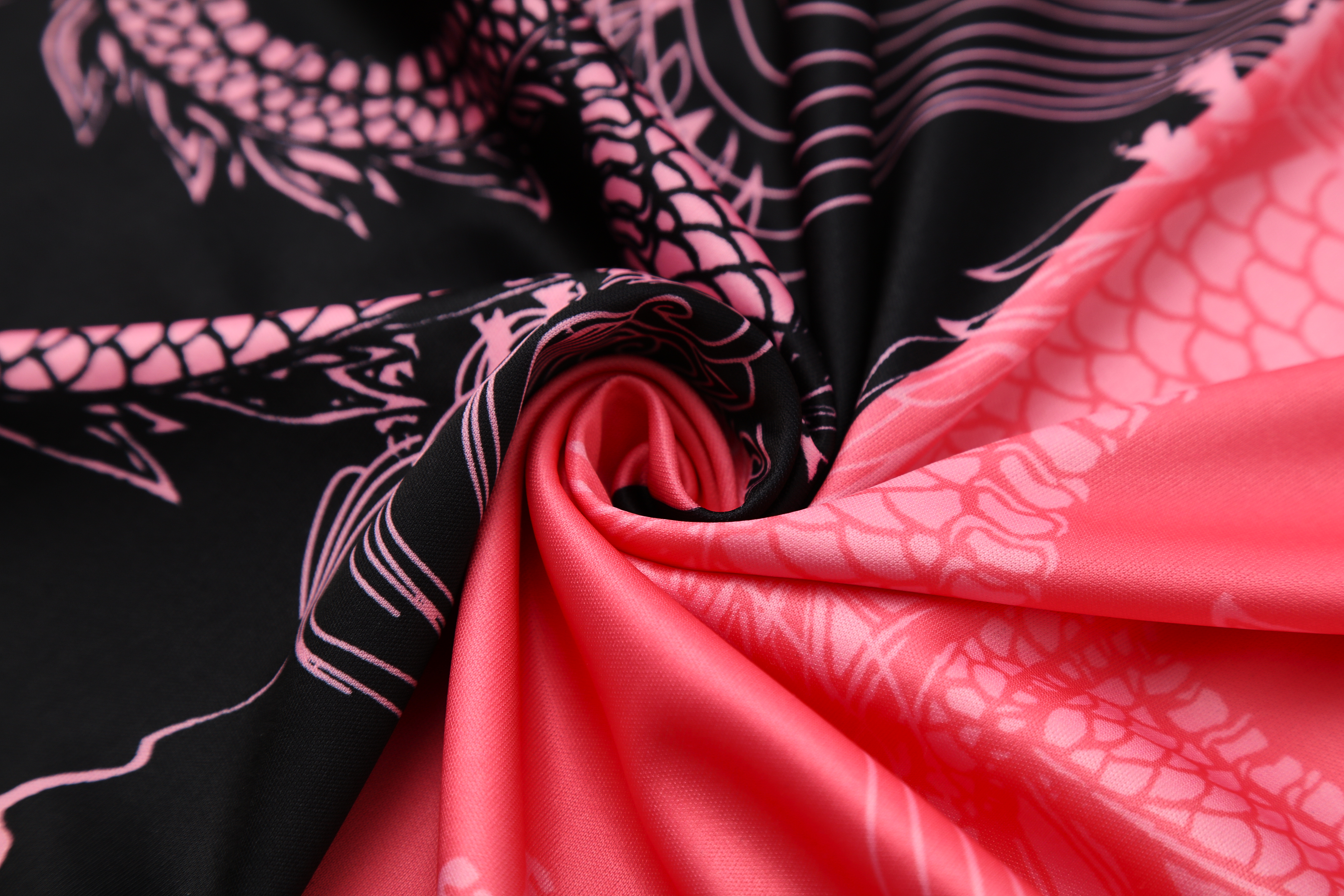 Real Madrid Training Jersey 2025/26 pink