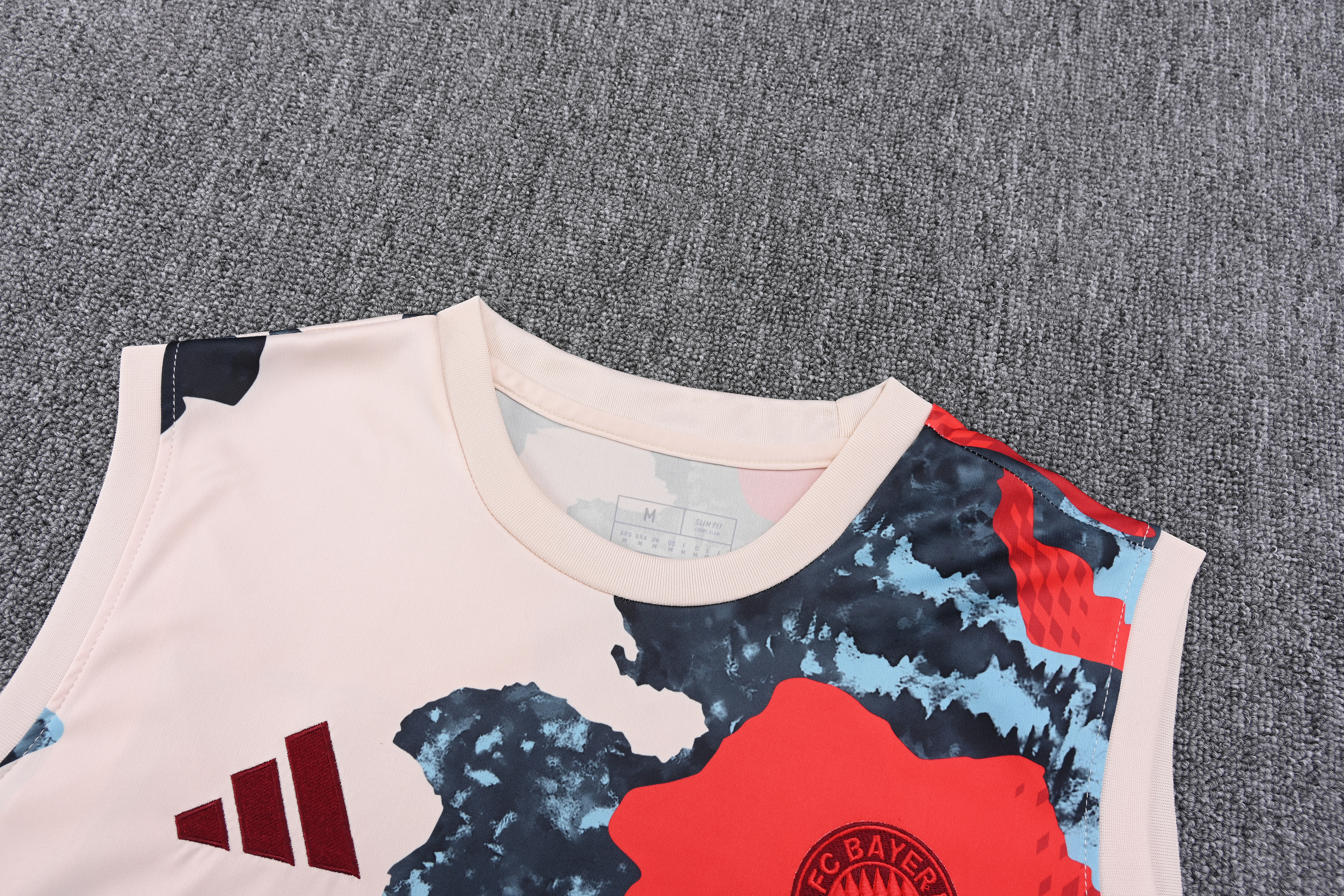 Bayern Munich Training Jersey 2025/26