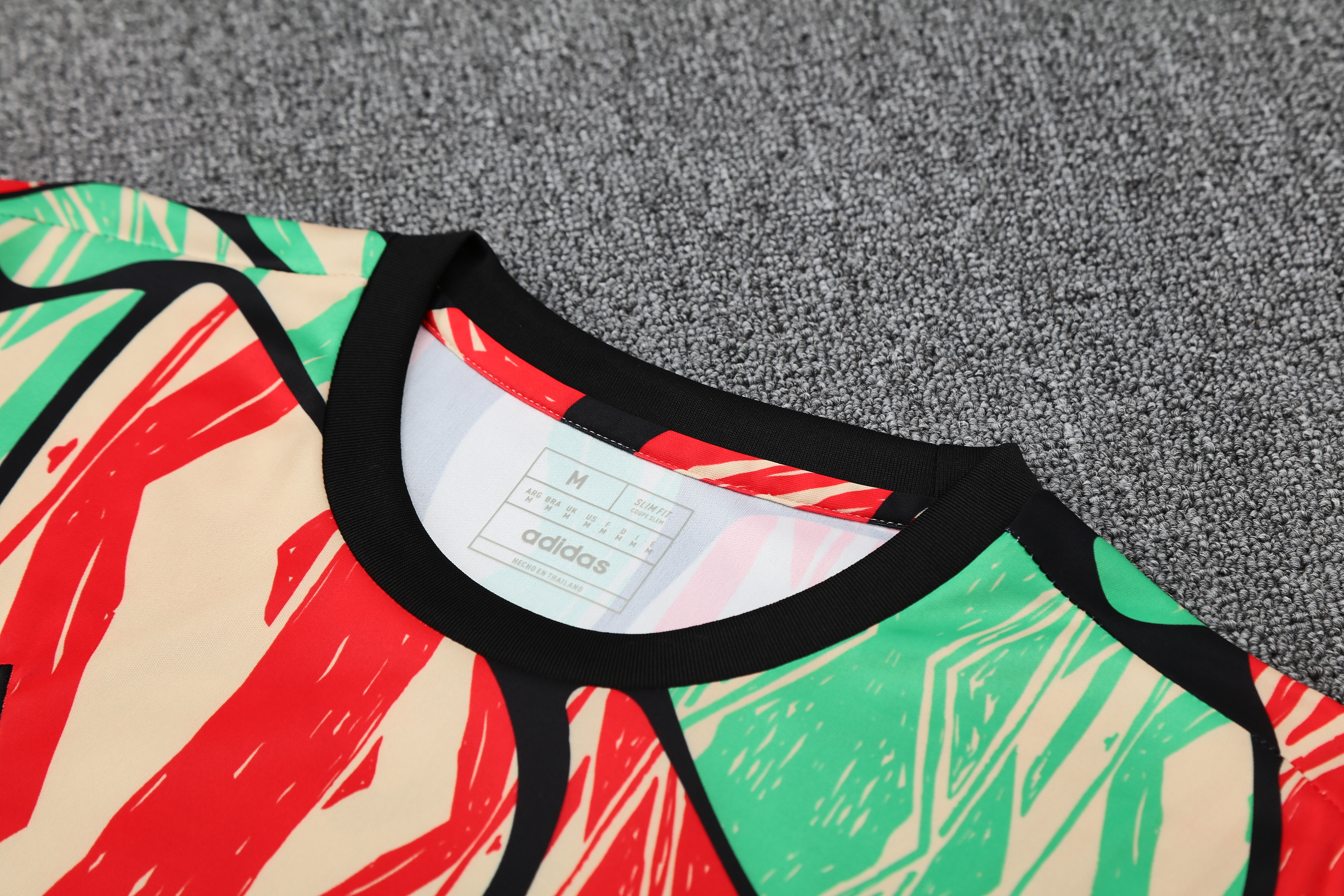 Arsenal Training Jersey 2024/25  MEN26001