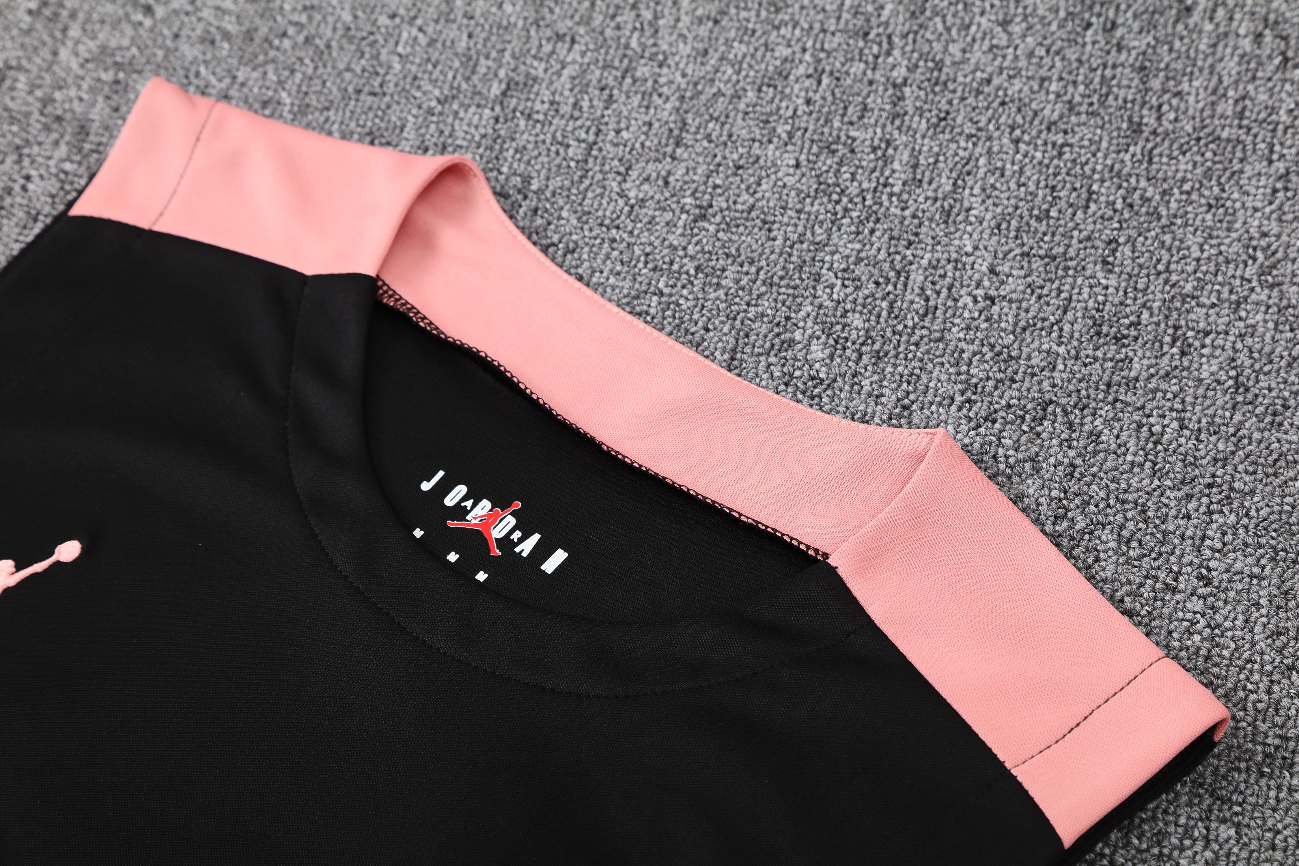 Paris Saint-Germain Training Jersey 2025/26  MEN26009