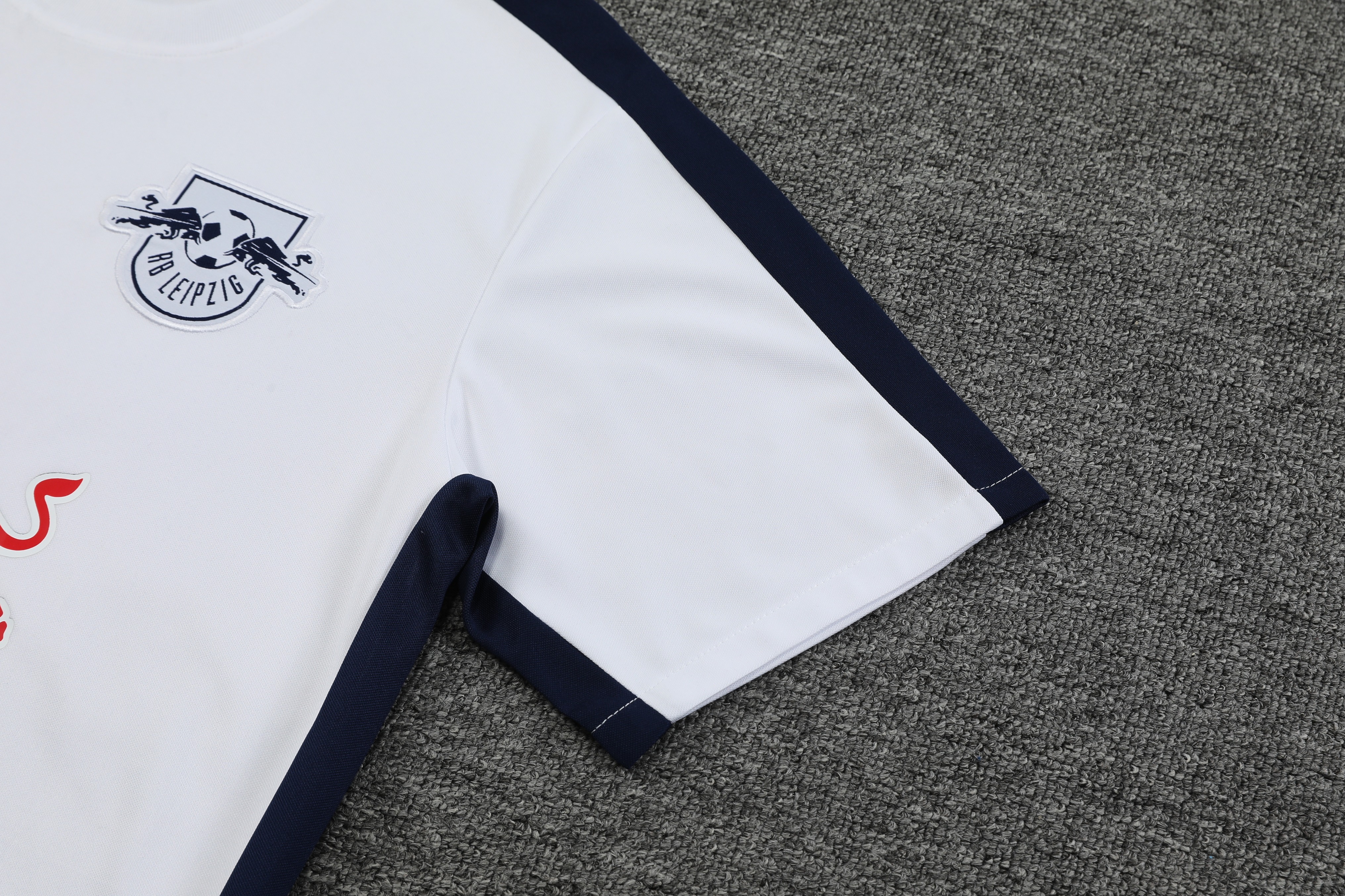 RB Leipzig Training Jersey 2023/24  MEN26007