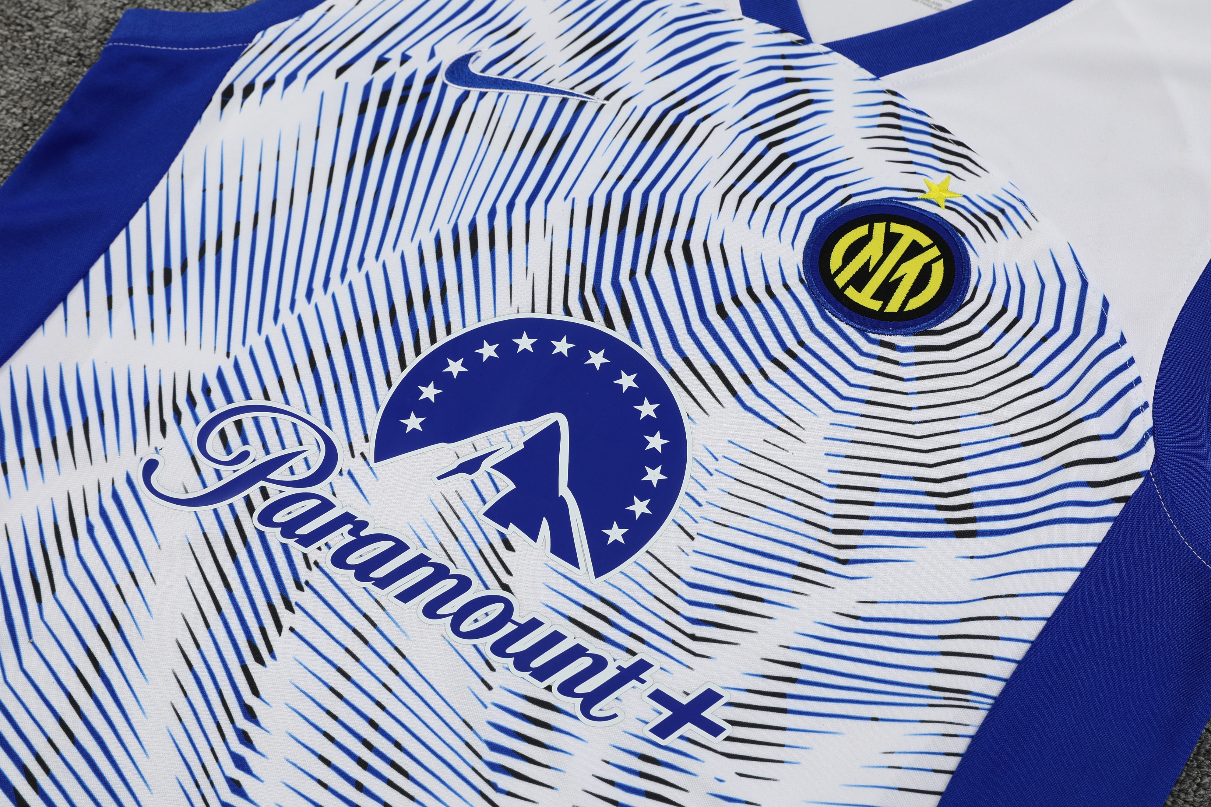 Inter Milan Training Jersey 2024/25 MEN26025