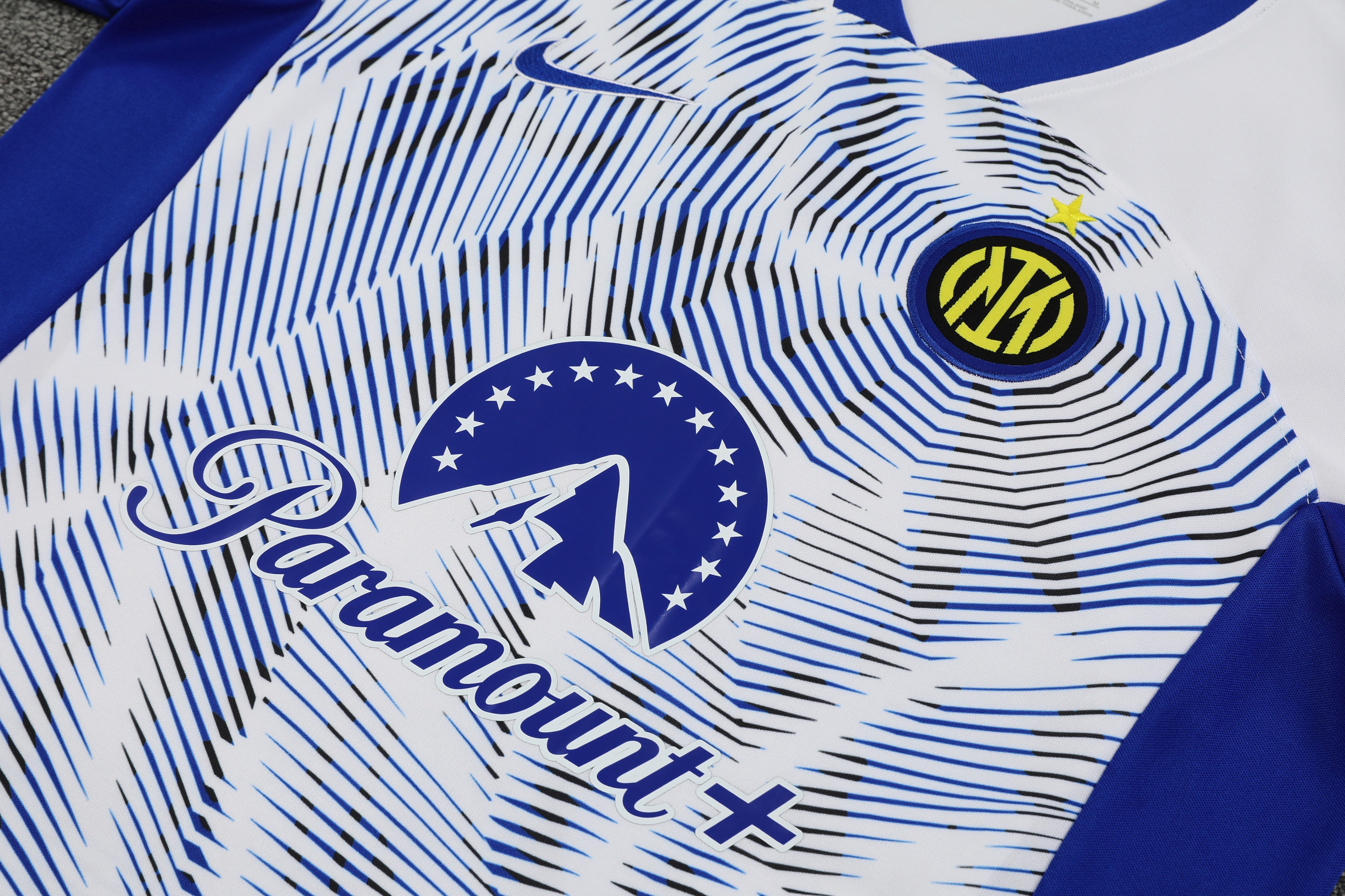 Inter Milan Training Jersey 2024/25 MEN26024