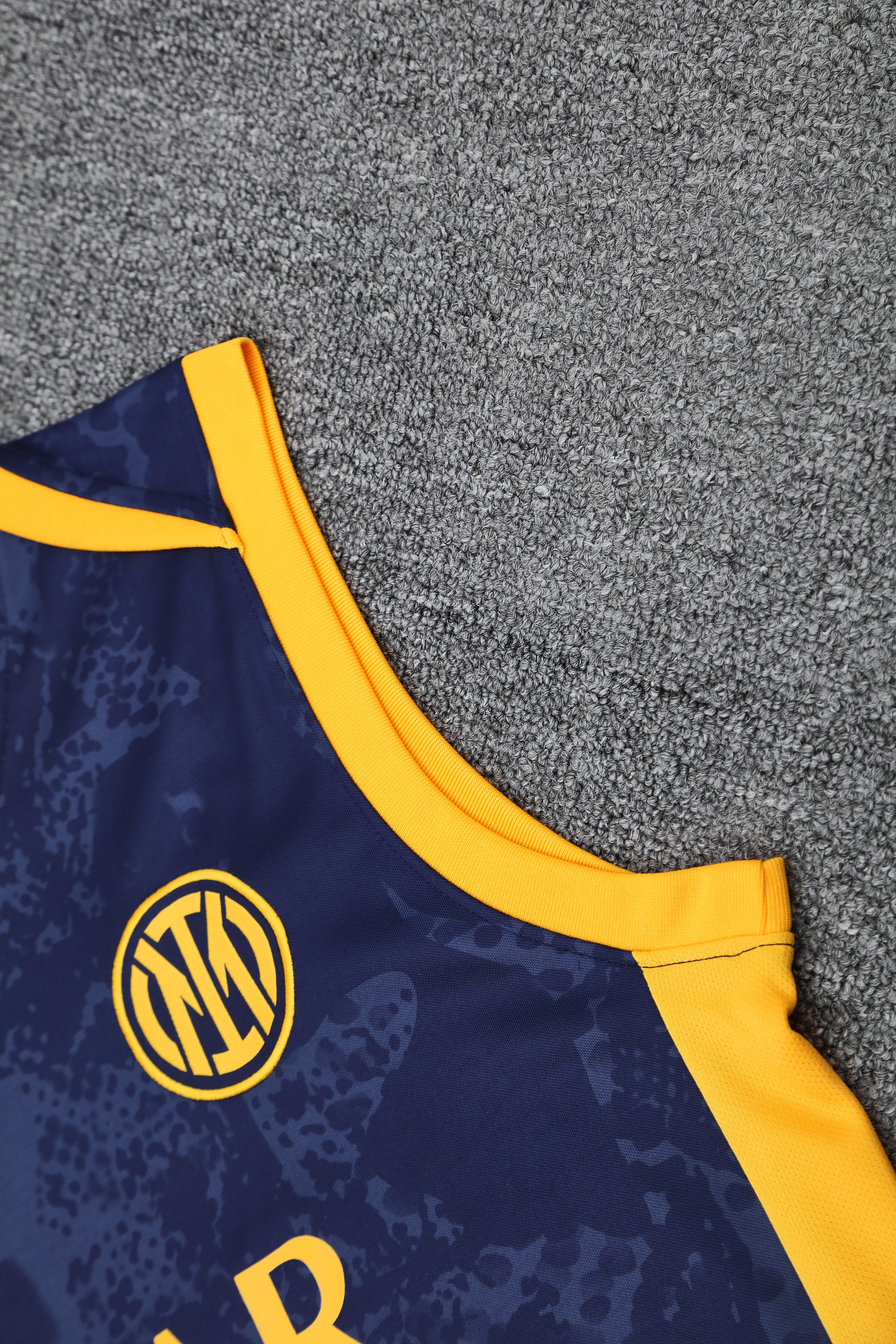 Inter Milan Training Jersey 2025/26  MEN26027