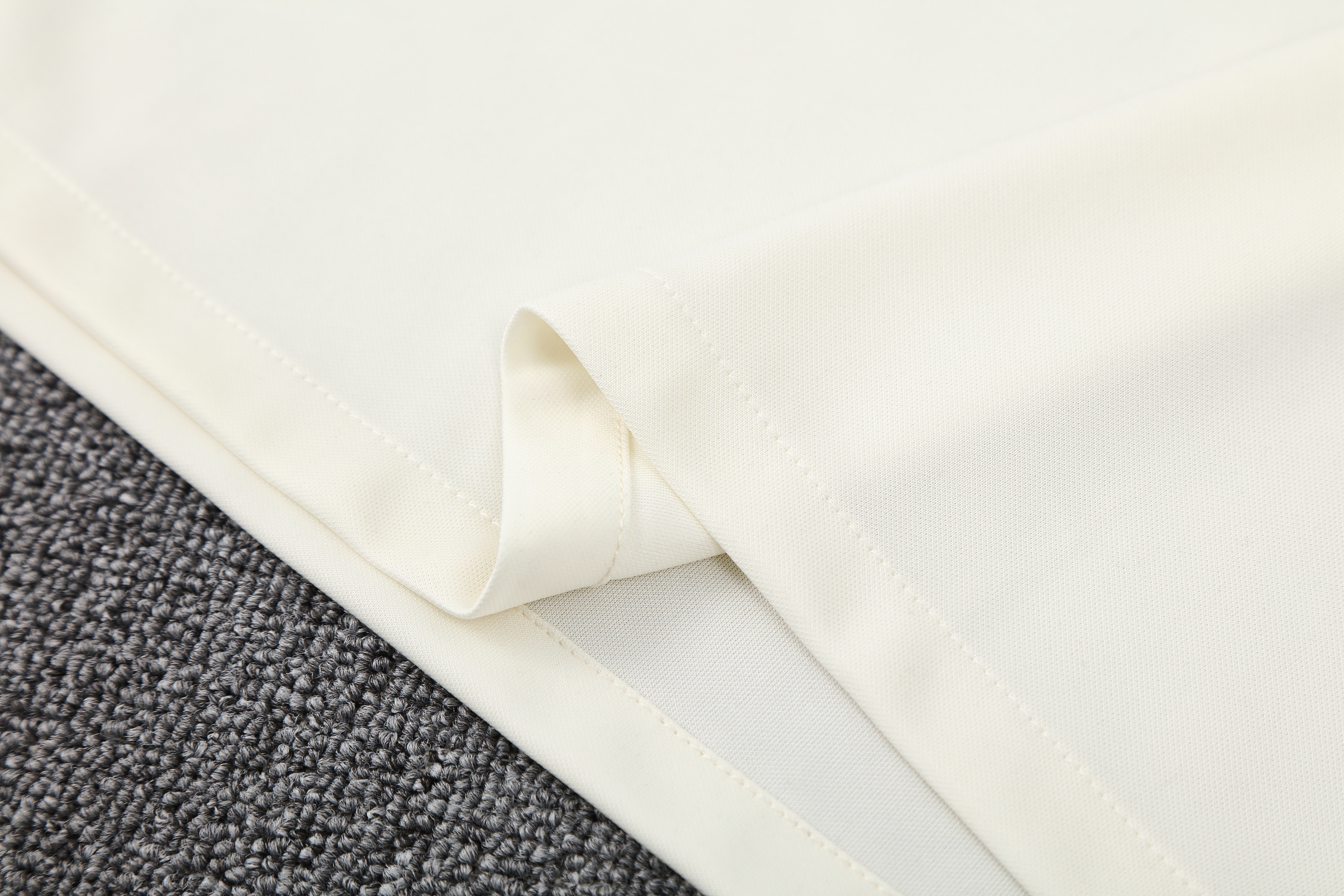 Paris Saint-Germain Training Jersey 2025/26  MEN26010