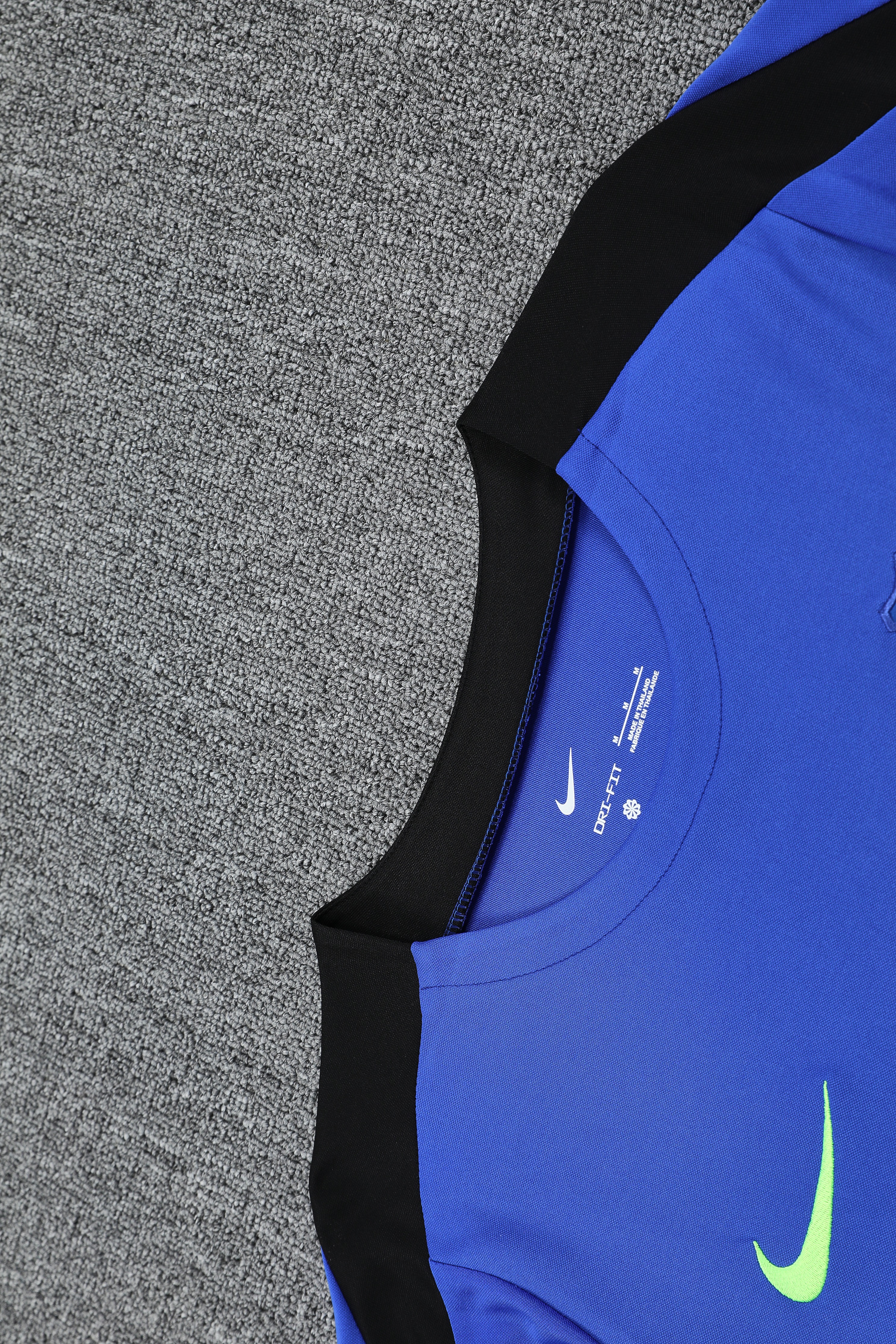 Barcelona Training Jersey 2025/26 MEN26029