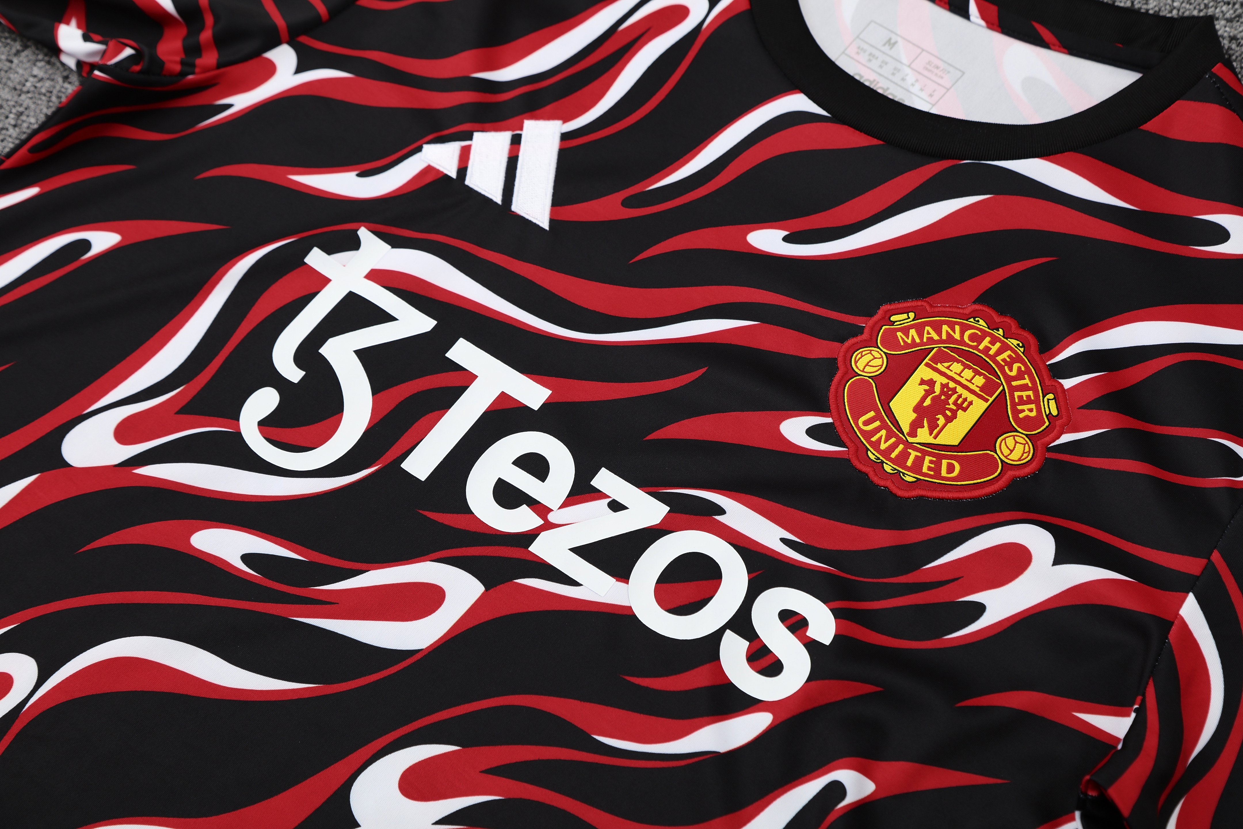 Manchester United Training Jersey 2025/26  MEN26041