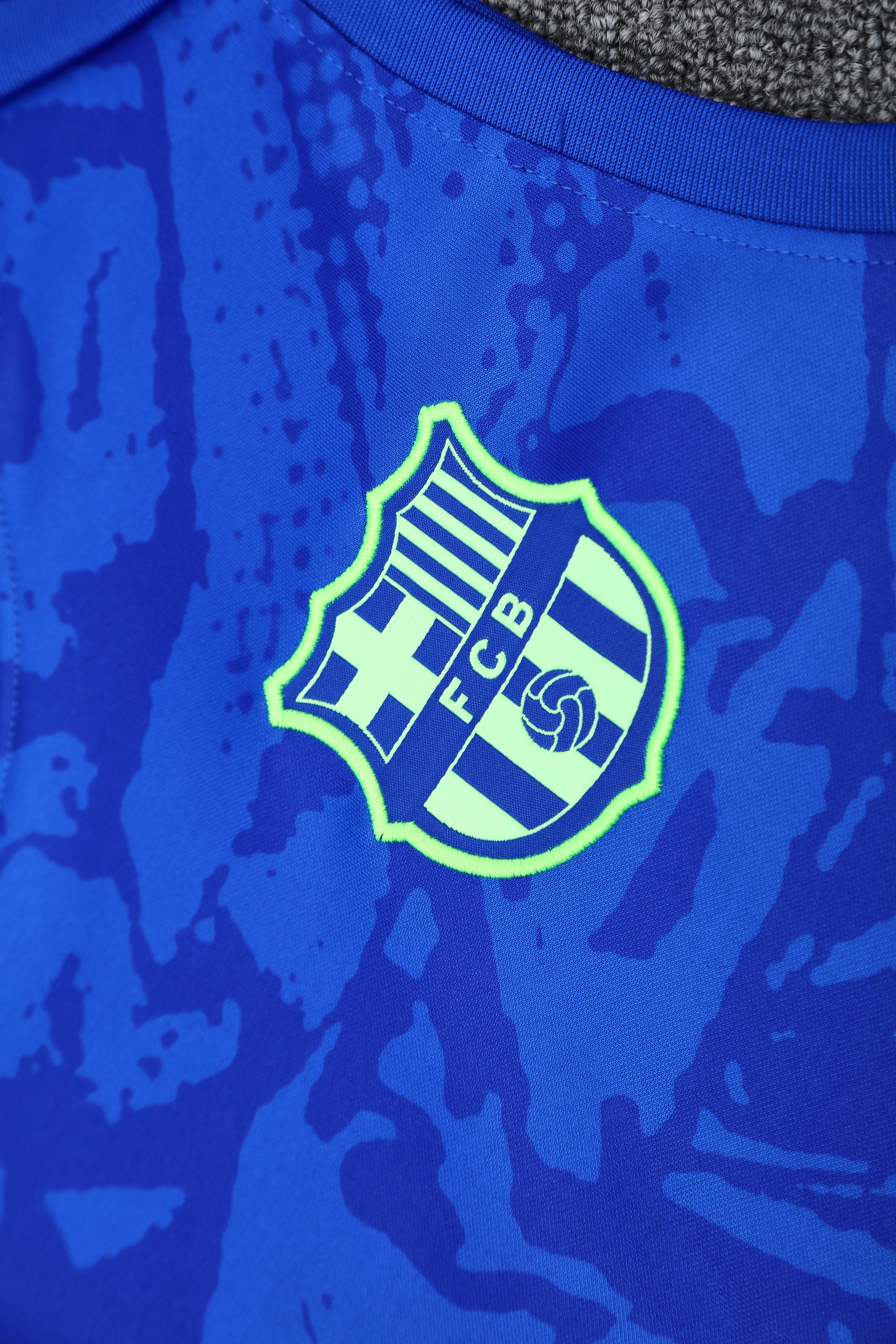 Barcelona Training Jersey 2025/26 MEN26030