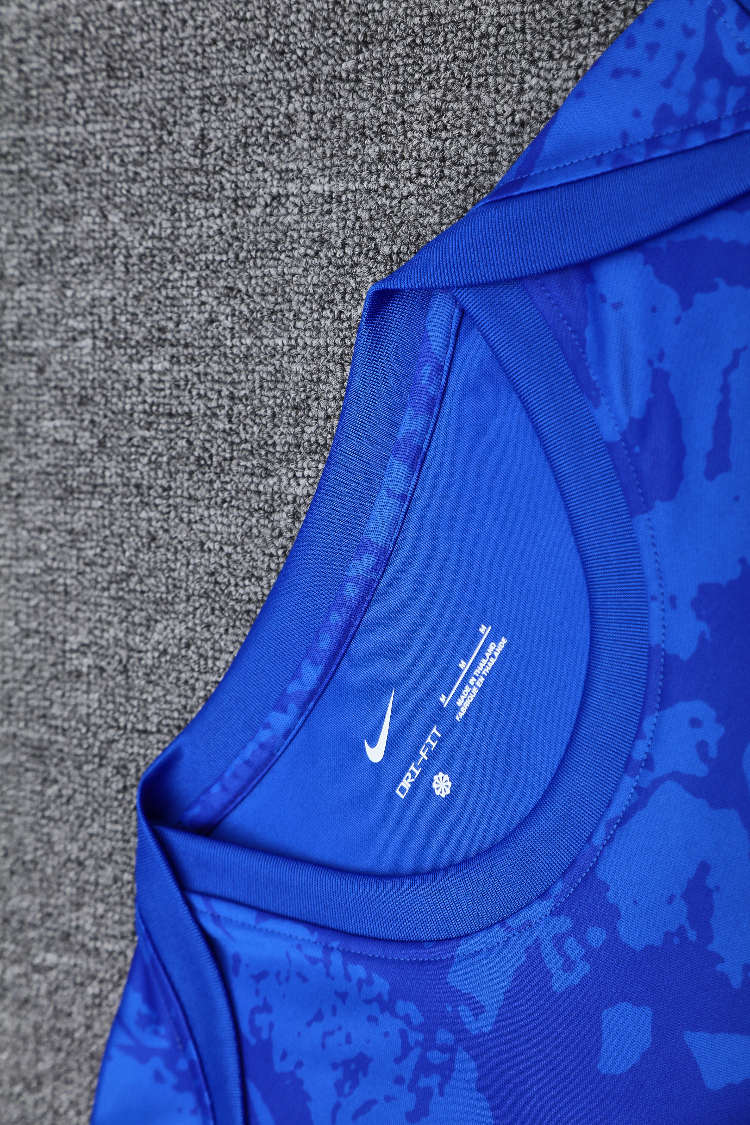 Barcelona Training Jersey 2025/26 MEN26030