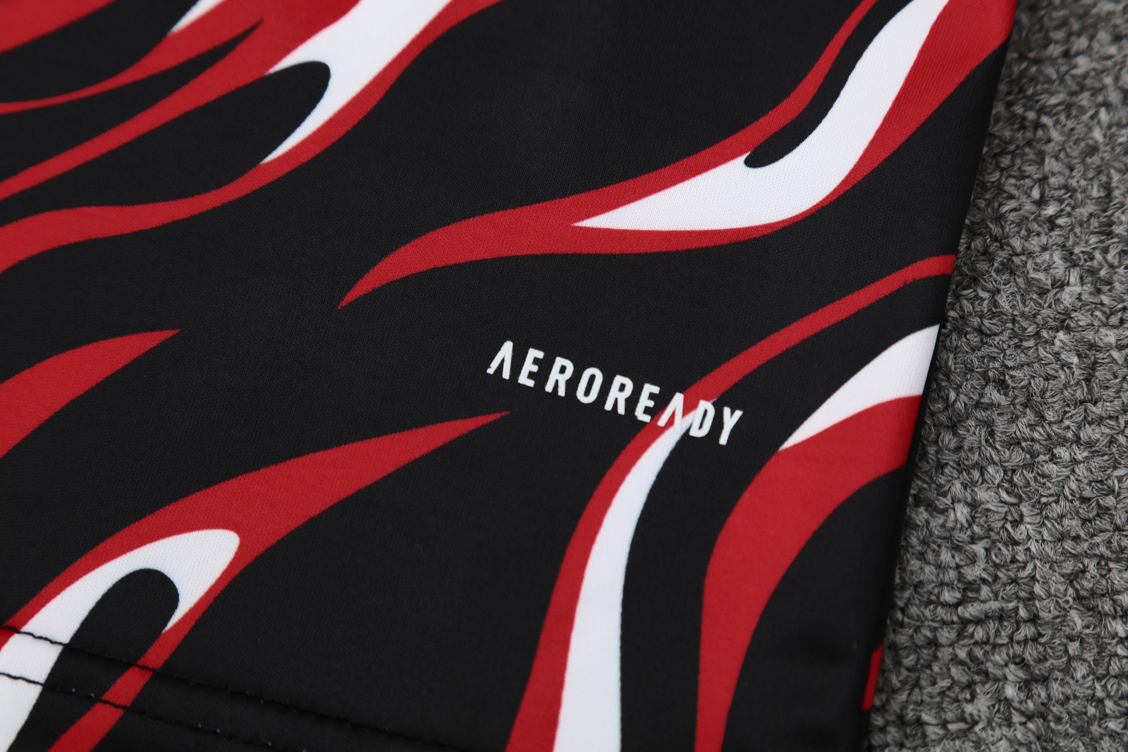 Manchester United Training Jersey 2025/26  MEN26041