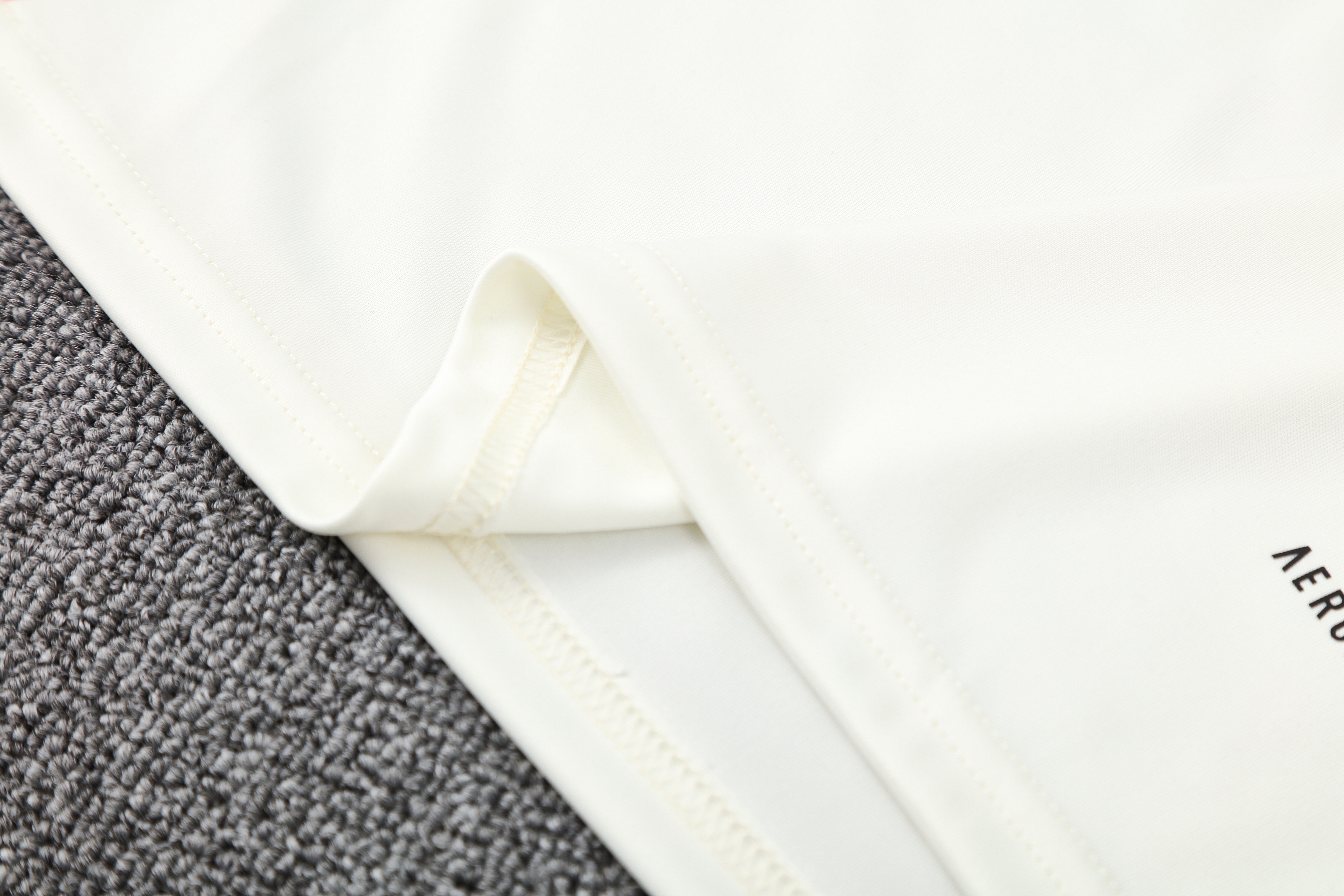 Manchester United Training Jersey 2025/26  MEN26043