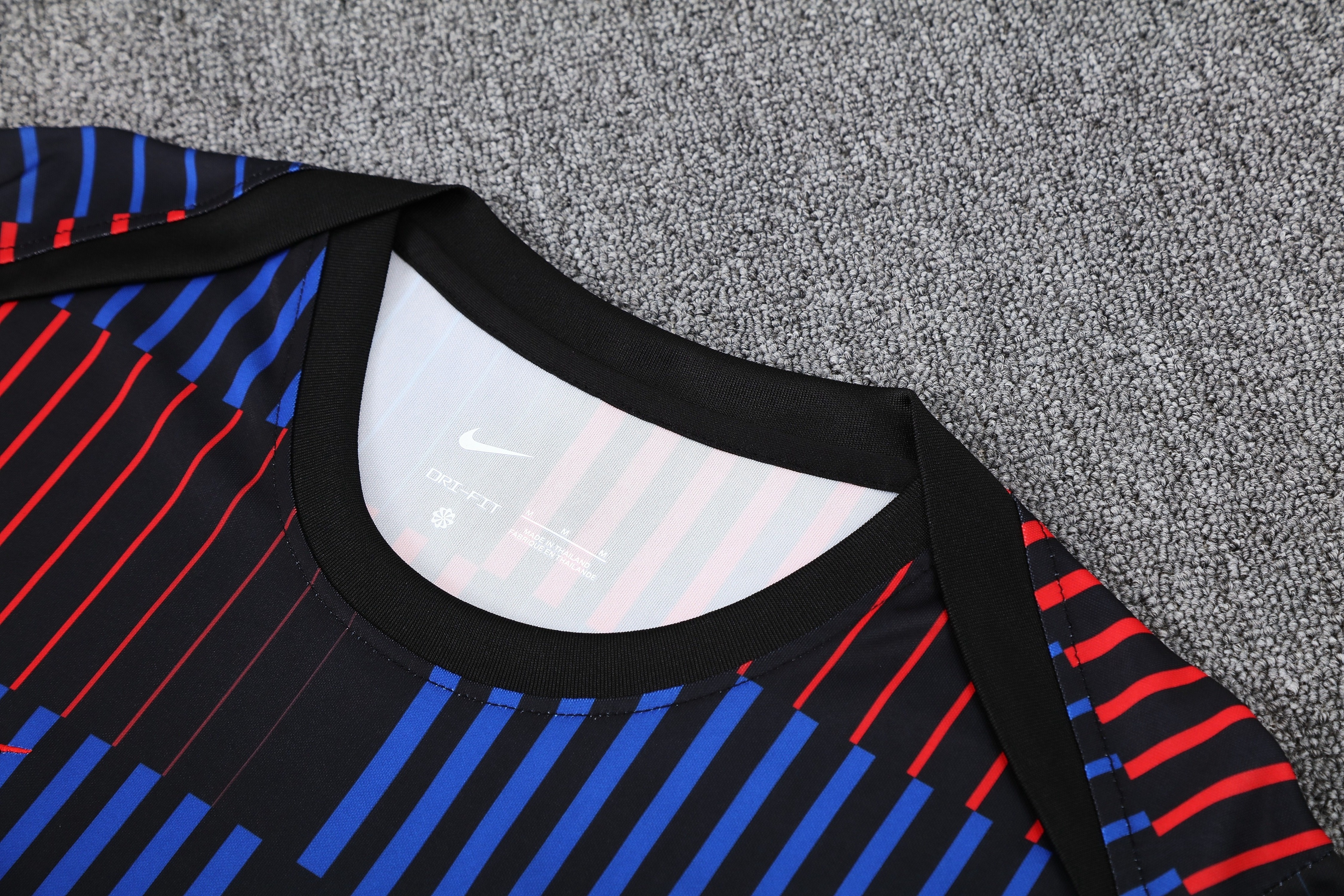 Barcelona Training Jersey 2025/26 MEN26031