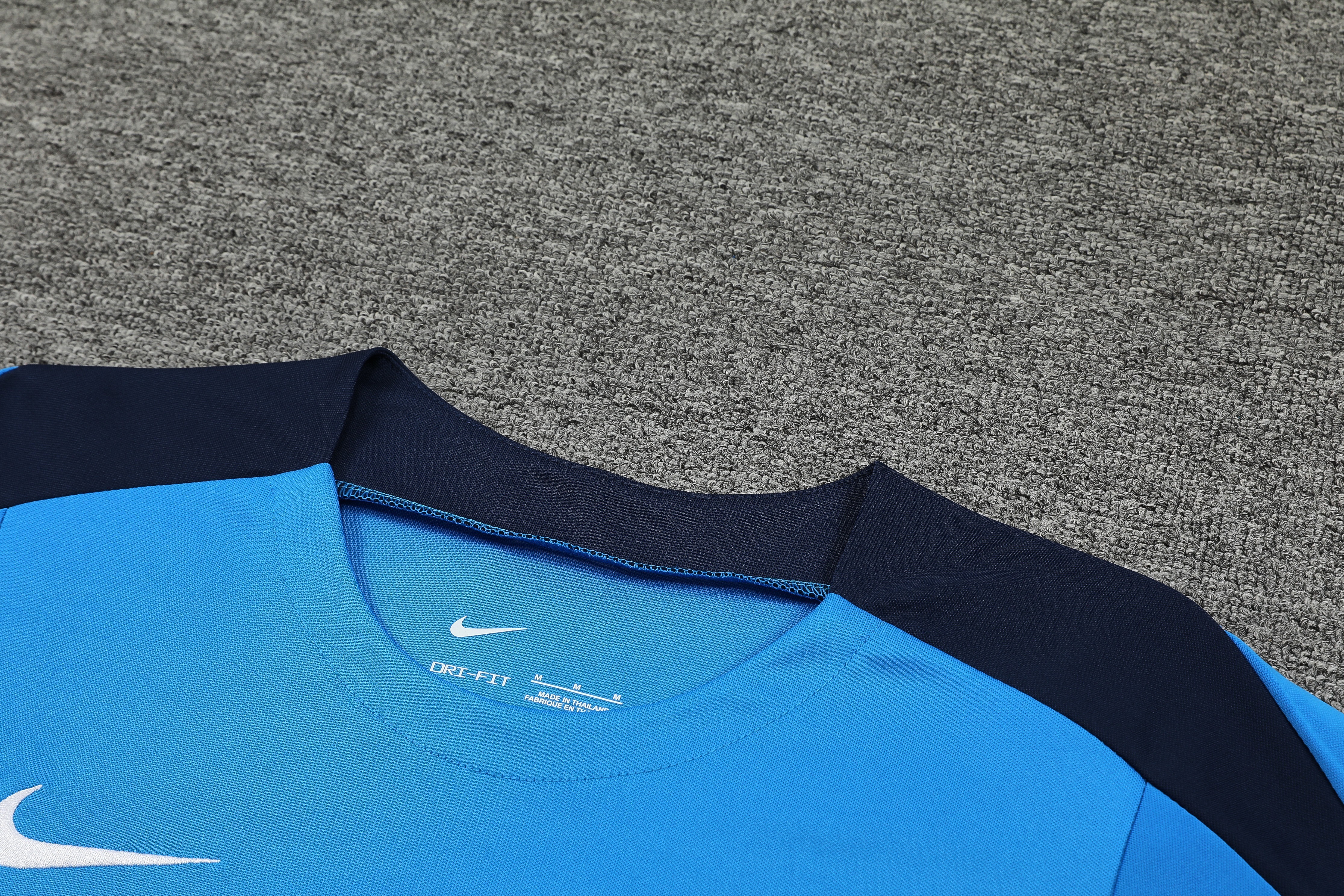 Chelsea  Training Jersey 2024/25  MEN26057