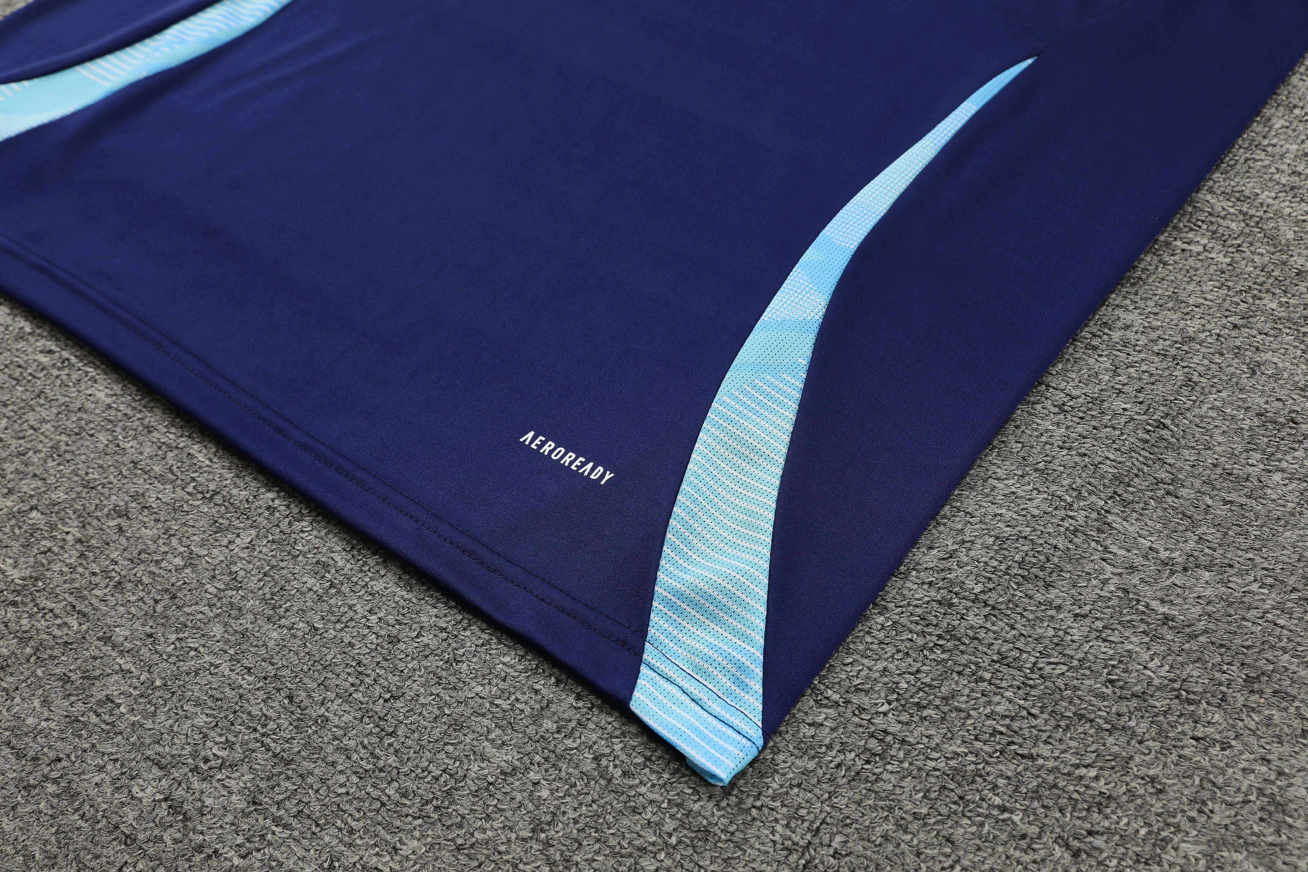 Arsenal  Training Jersey 2024/25  MEN26050