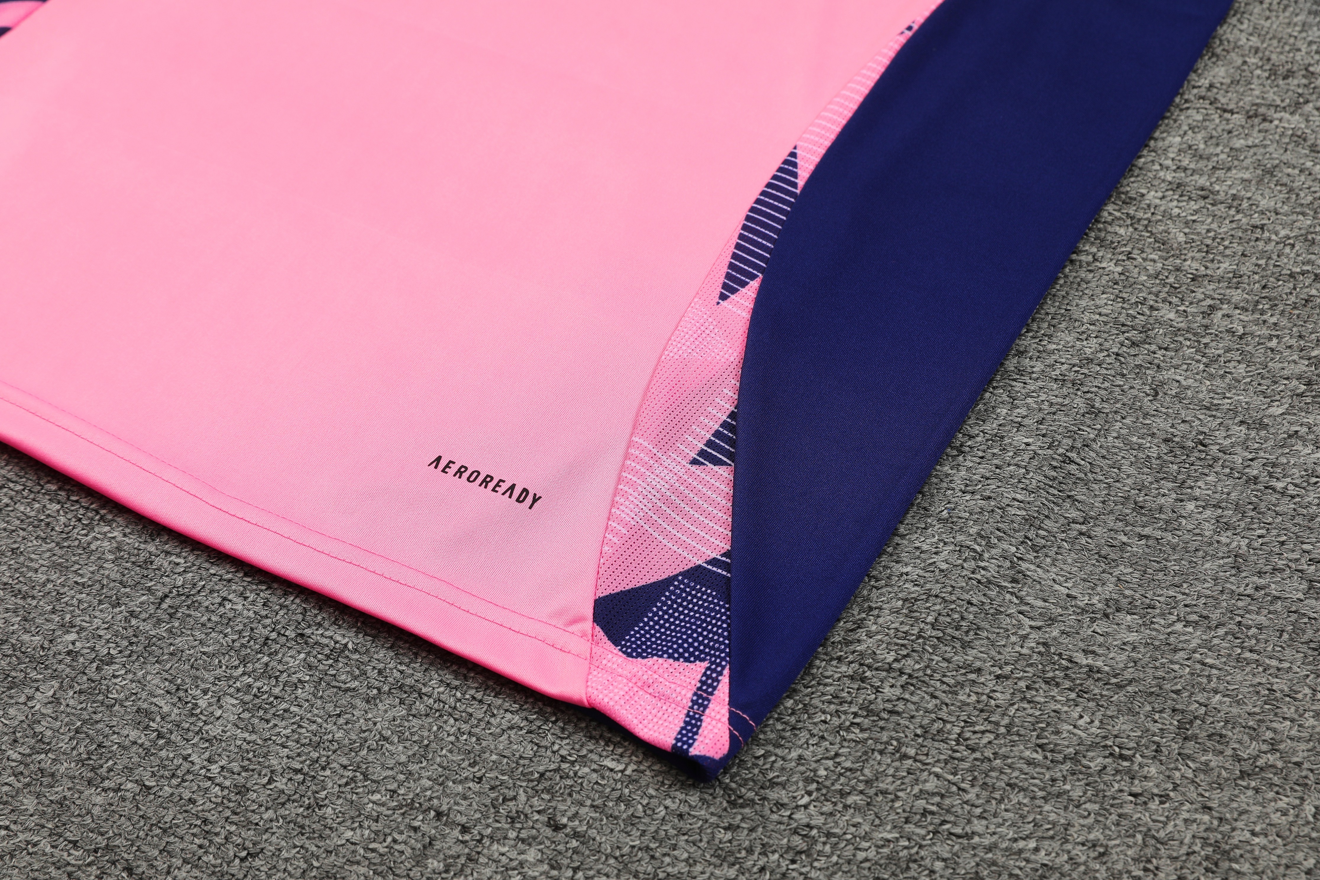 Arsenal  Training Jersey 2024/25  MEN26048