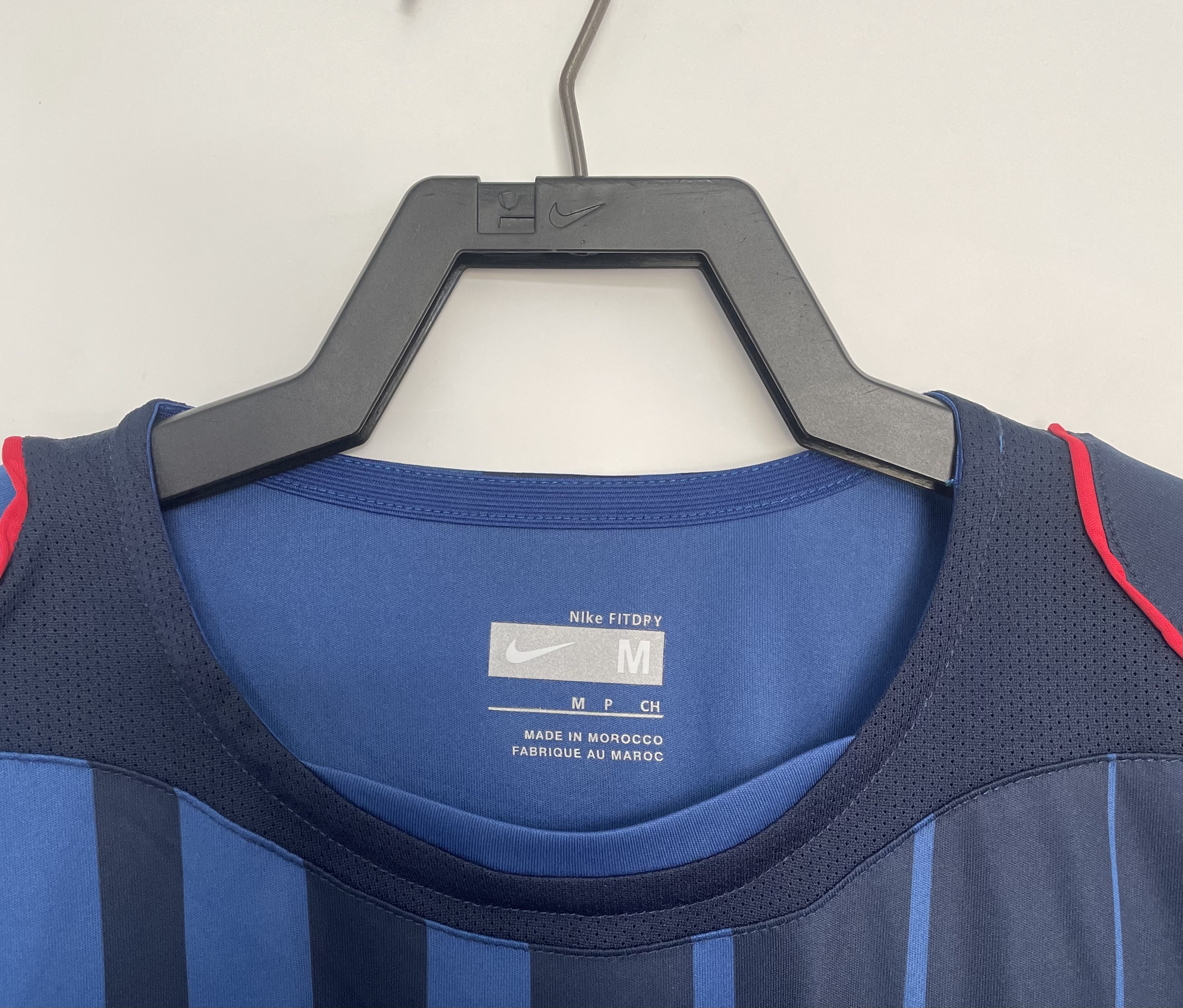 Barcelona Retro   Away Jersey 2004/05