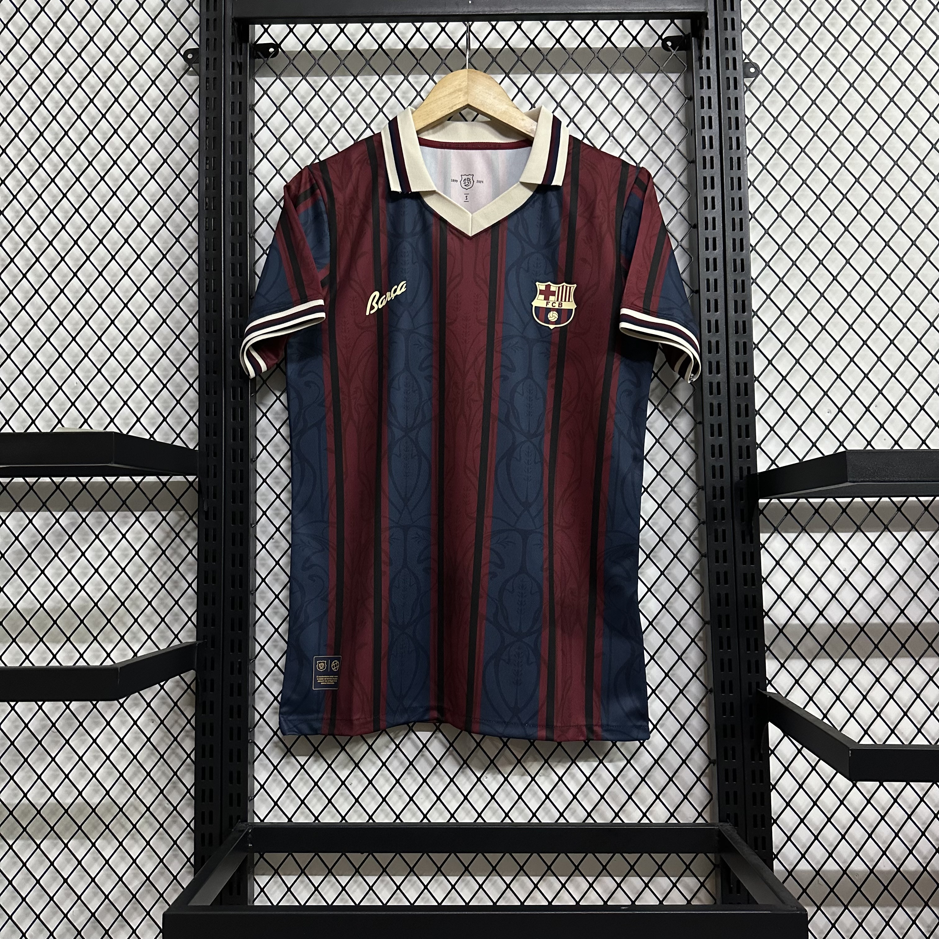 Modernist Crop FC Barcelona Polo 2025/26