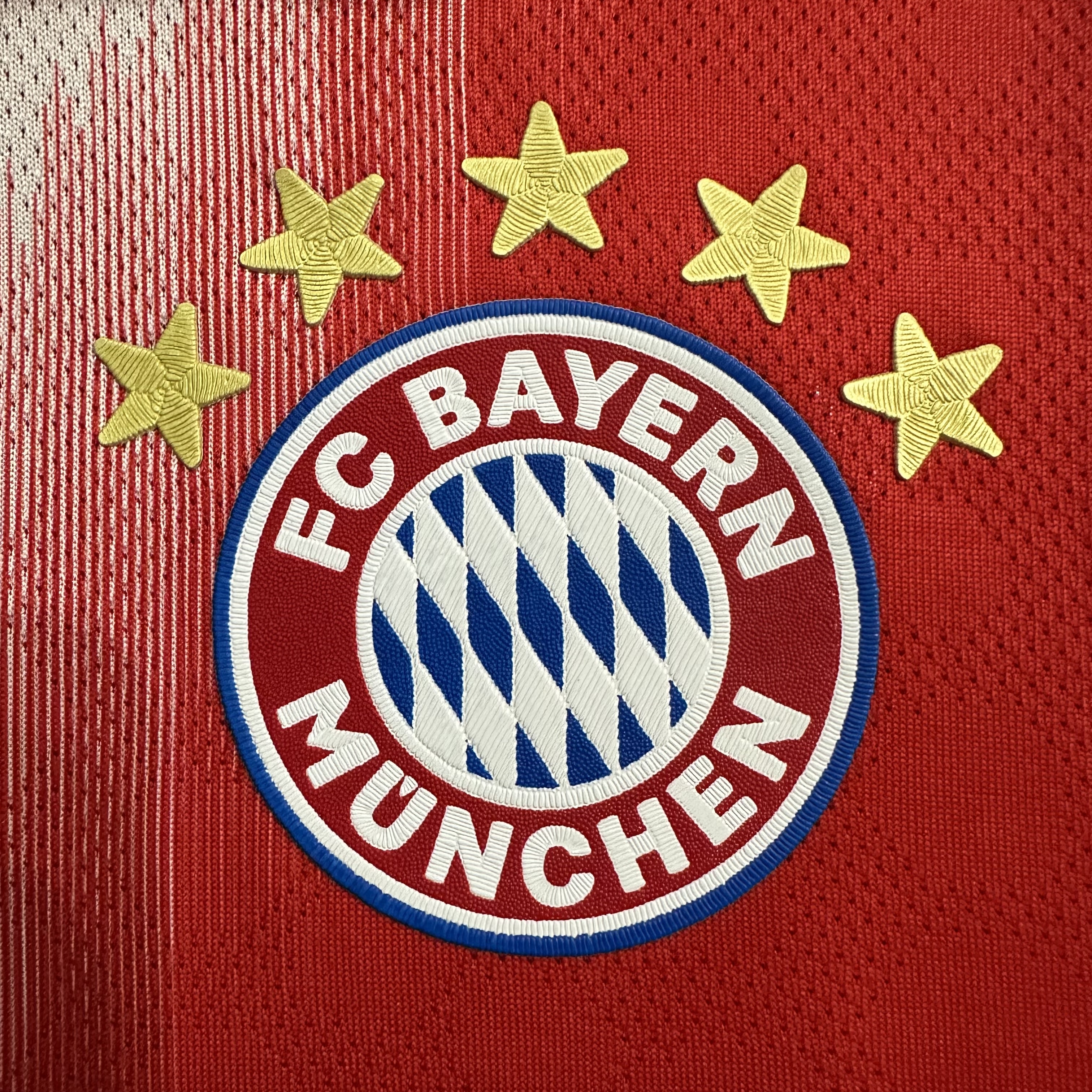 Bayern Munich Player Version Home Jersey 2025/26